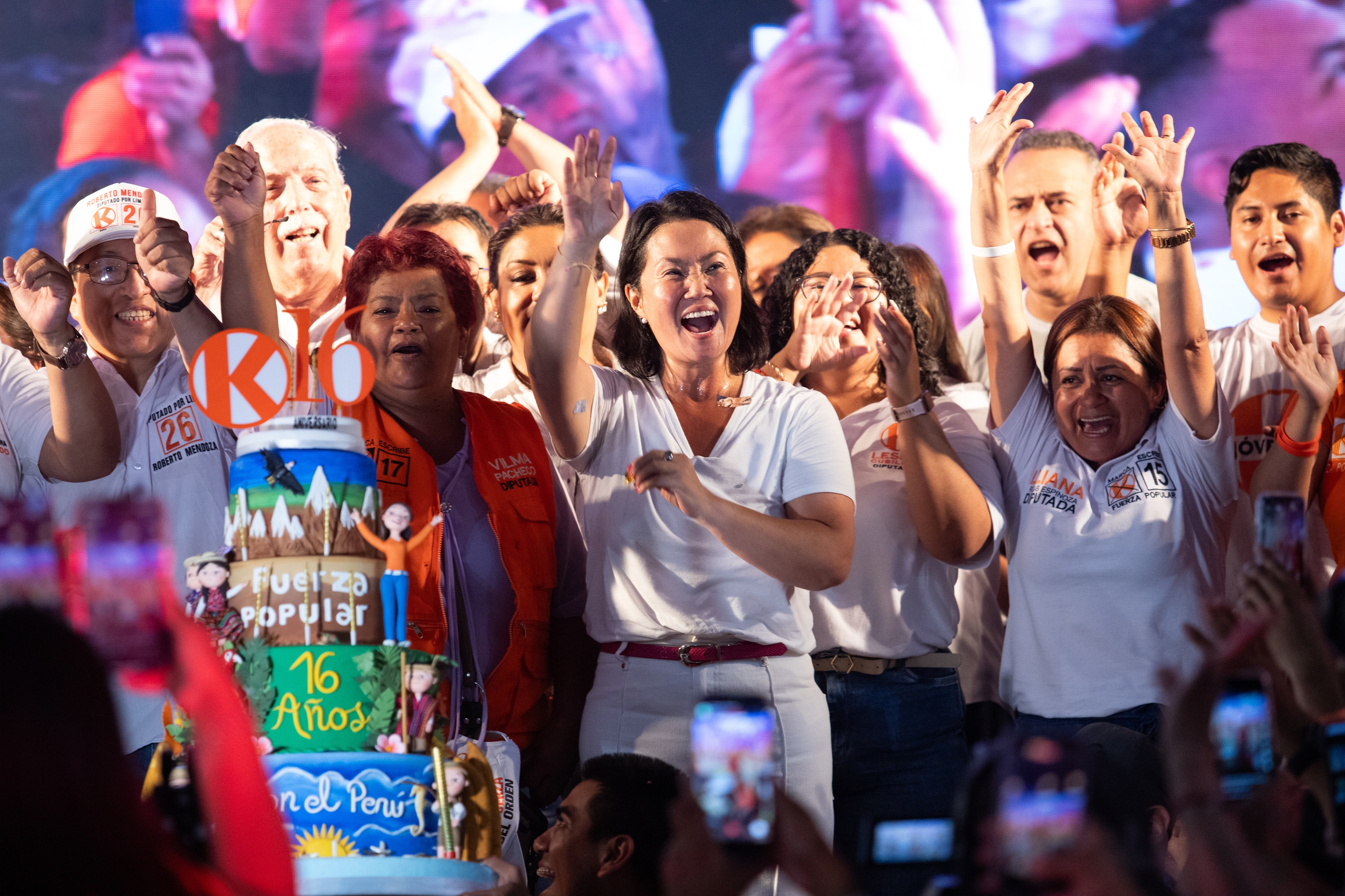 Keiko Fujimori faborito nagusia kanpainako ekitaldi batean Liman, martxoaren 9an. RENATO PAJUELO / EFE