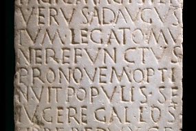 330px Hazparneko aldarea