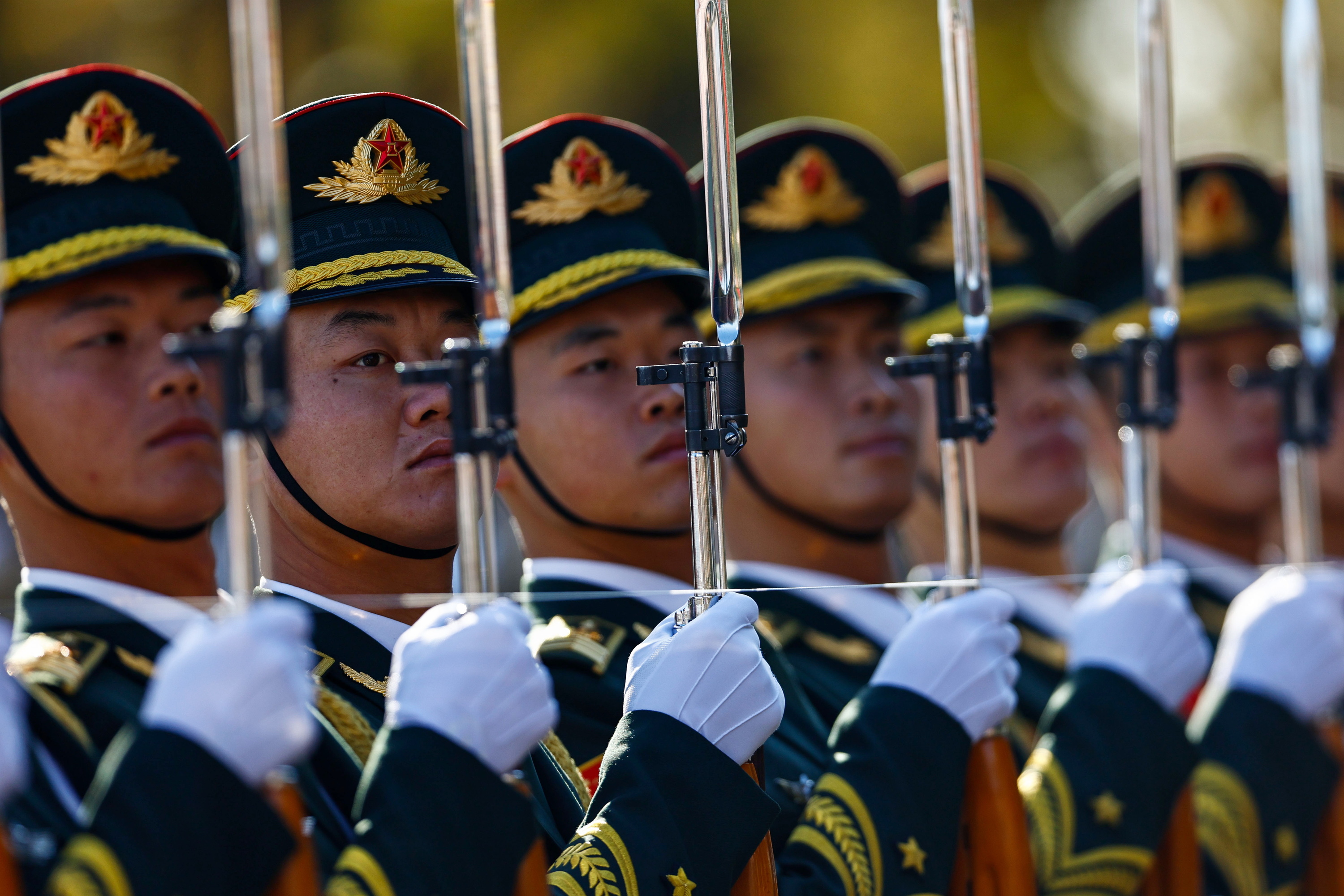 Txinako ohorezko guardiako kideak, artxiboko irudi batean. EFE