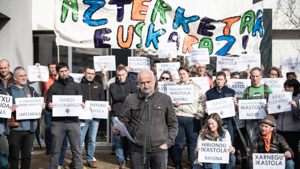Bordeleko Hezkuntza Akademiak azterketak euskaraz pasatzea ukatu du