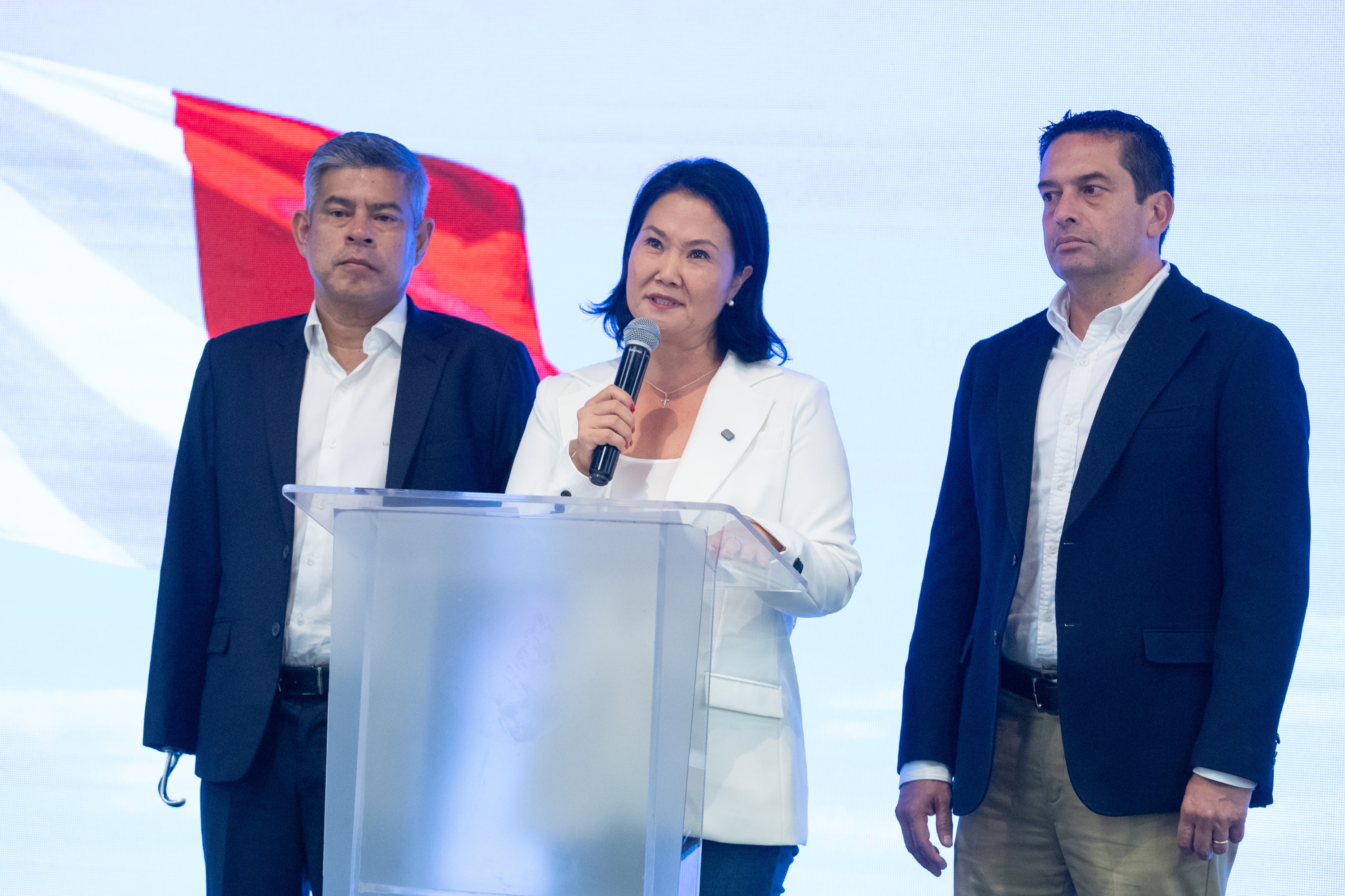 Keiko Fujimori, gaur emandako prentsaurreko batean. RENATO PAJUELO / EFE