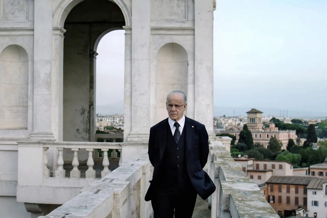 Paolo Sorrentinoren LA GRAZIA filmeko irudi bat.