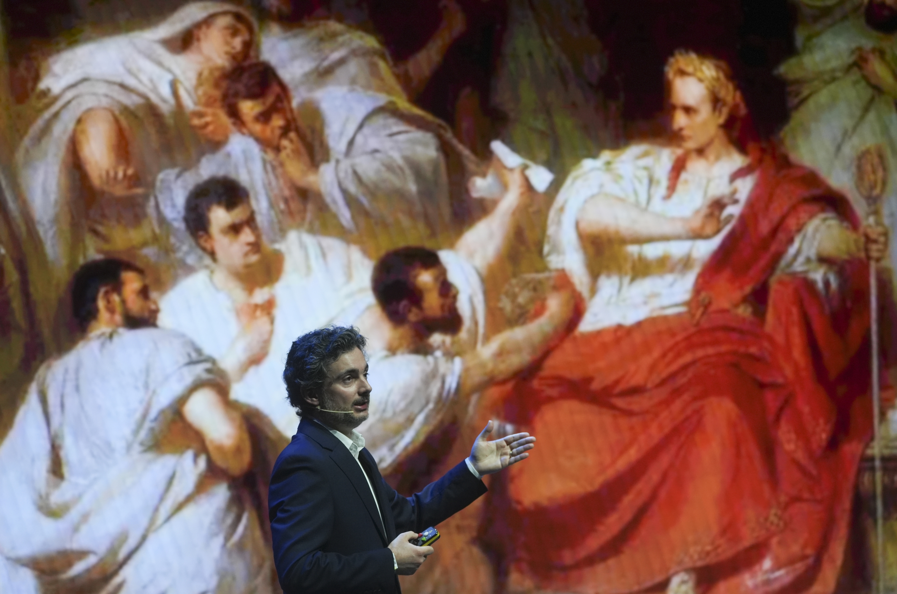 Carlos Fenollosa irakaslearen hitzaldia, gaur, Donostiako Kursaalean. JAGOBA MANTEROLA / FOKU