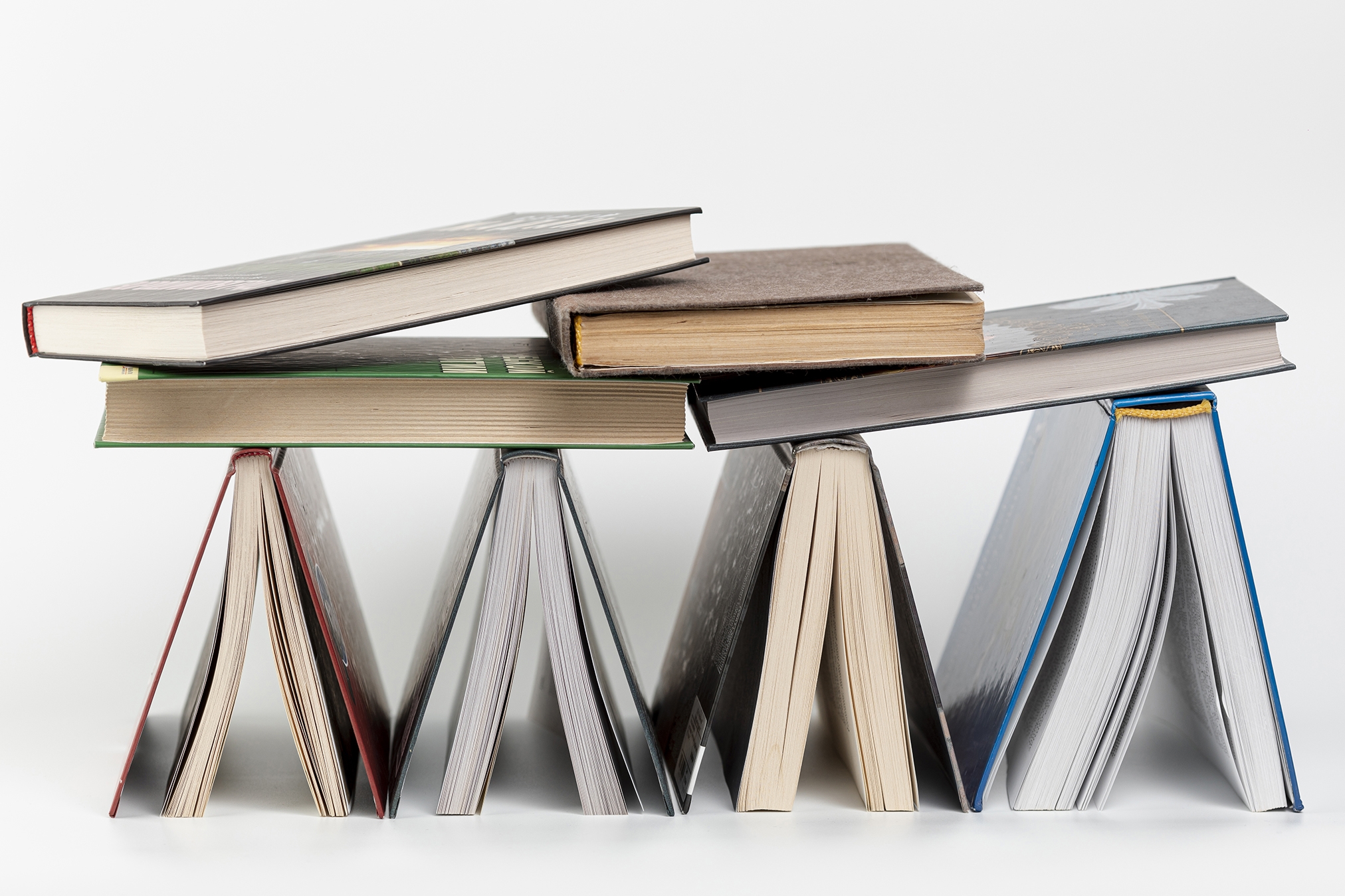 Literatur kanona; artxiboko irudia. DMYTRO SHEREMETA