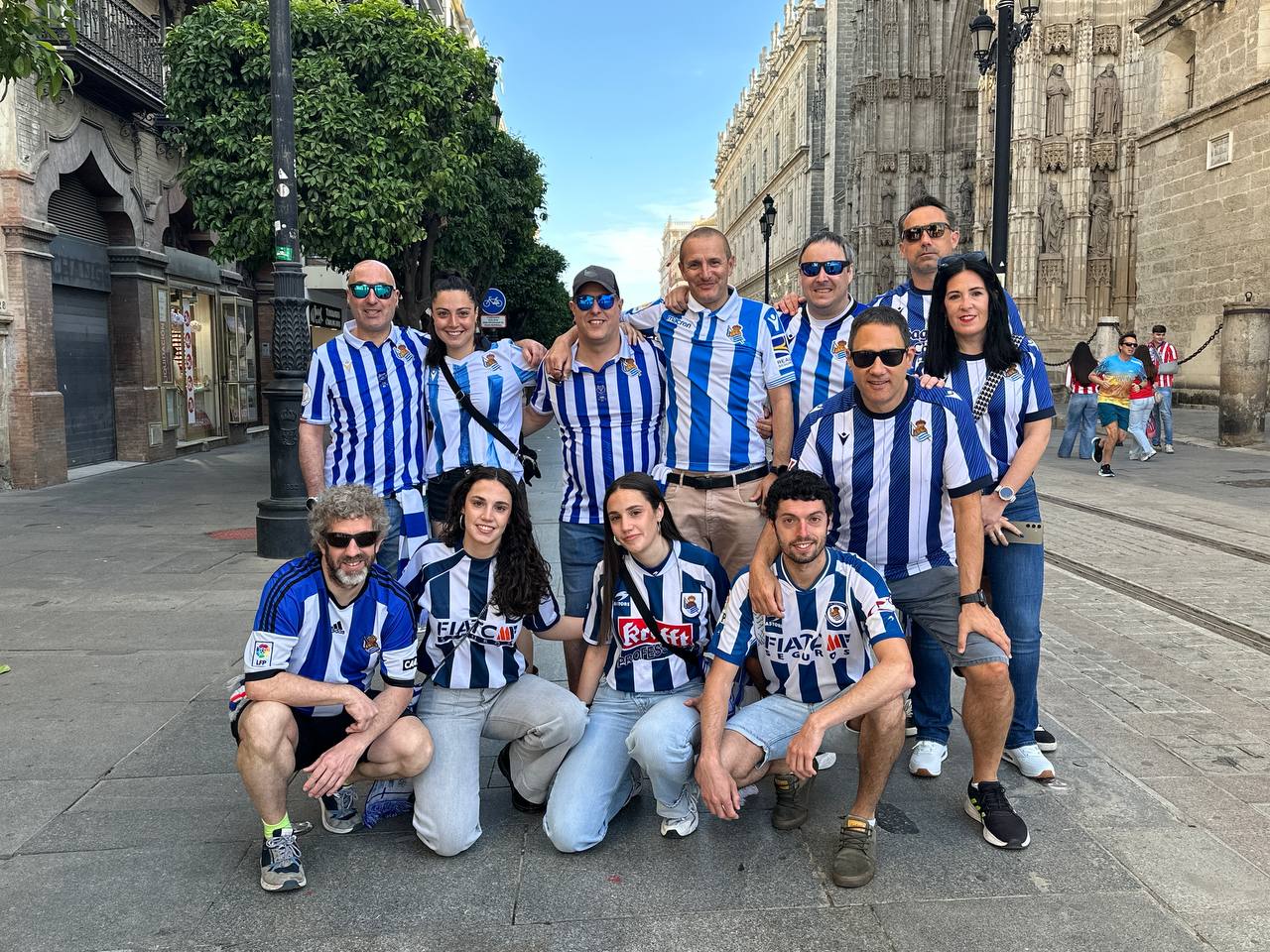 Realzale batzuk goizean goizetik Sevillan. AINARA RODIL