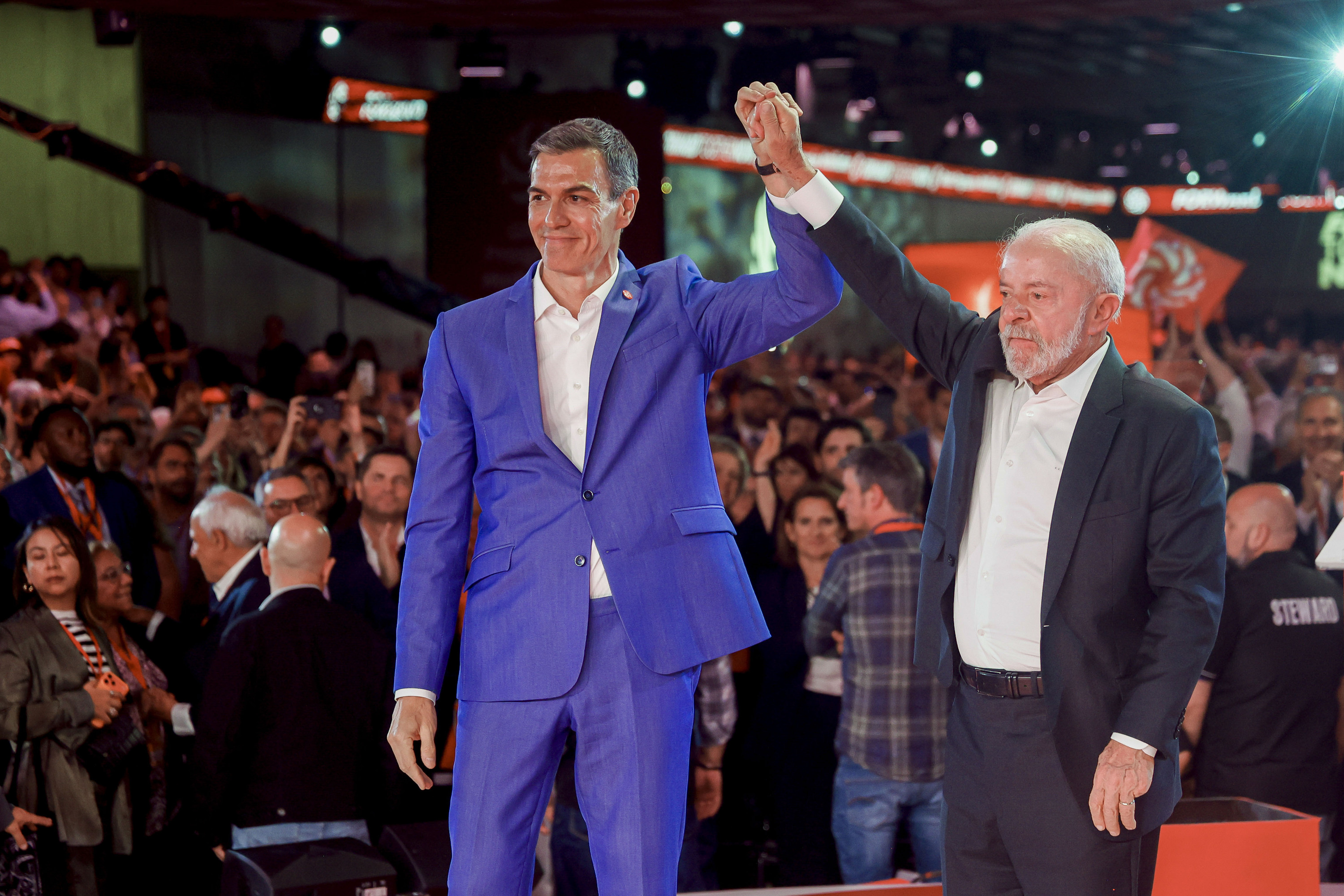 Pedro Sanchez eta Luiz Inacio da Silva 'Lula' Bartzelonan, gaur. QUIQUE GARCIA / EFE