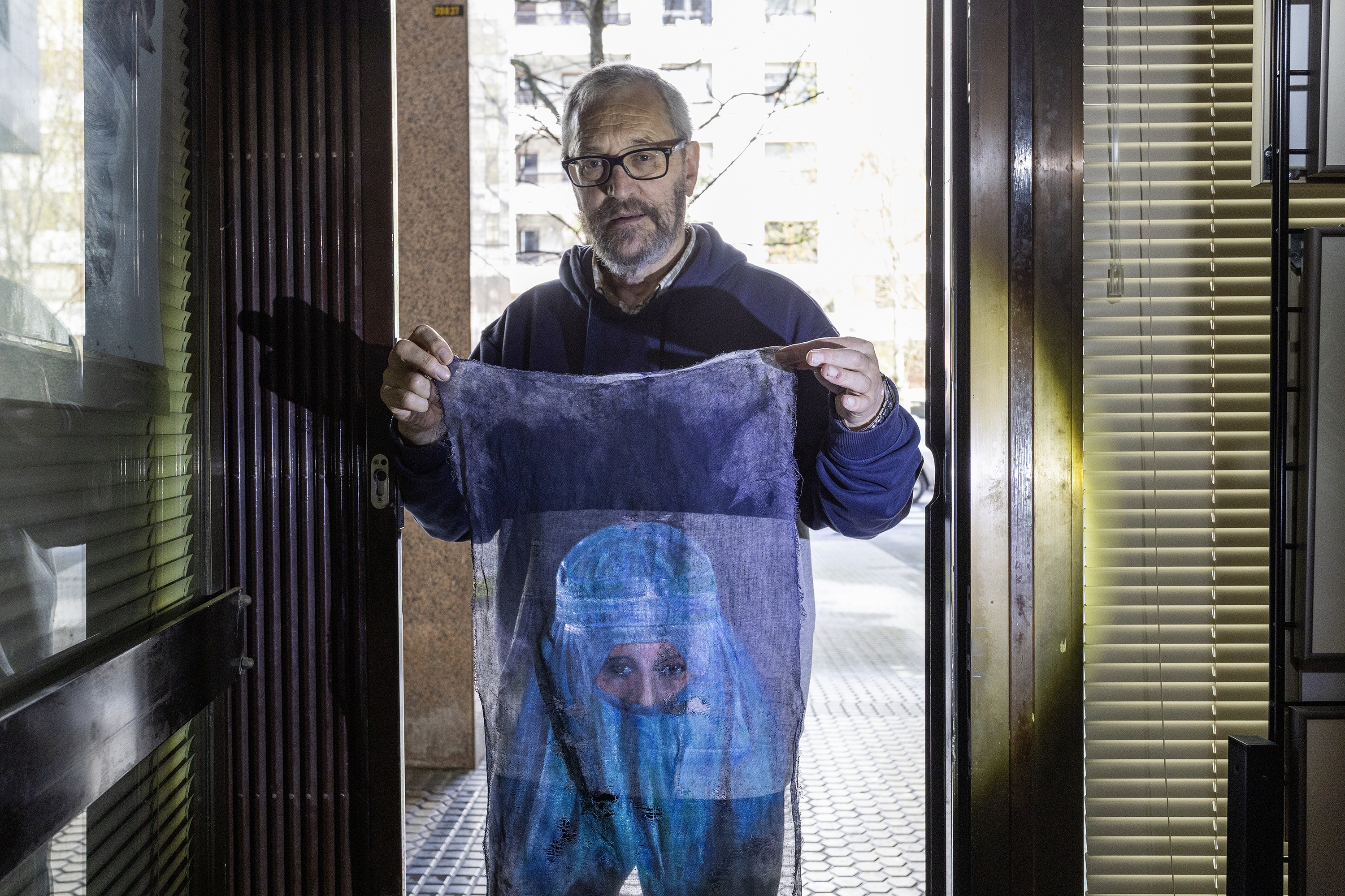 Josean Fermin Gorosabel artista, asteazkenean, Donostian. MAIALEN ANDRES / FOKU