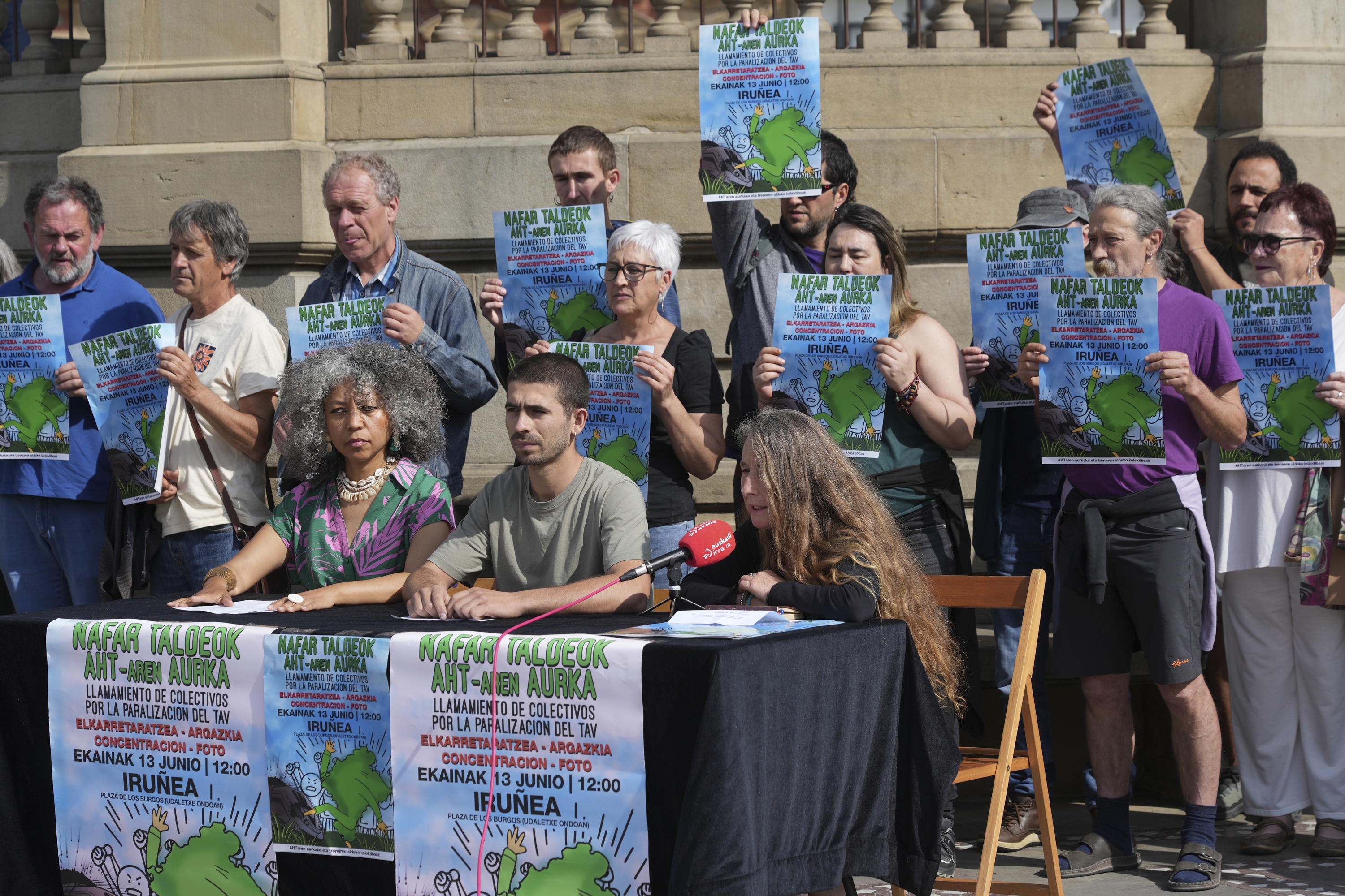 Gaur goizeko elkarretaratzea, Iruñean. JAGOBA MANTEROLA / FOKU