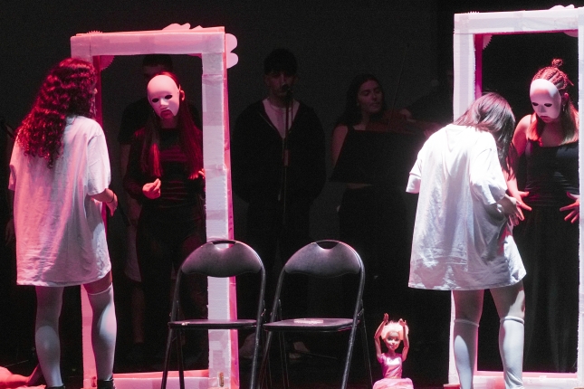 JAGOBA MANTEROLA / FOKU