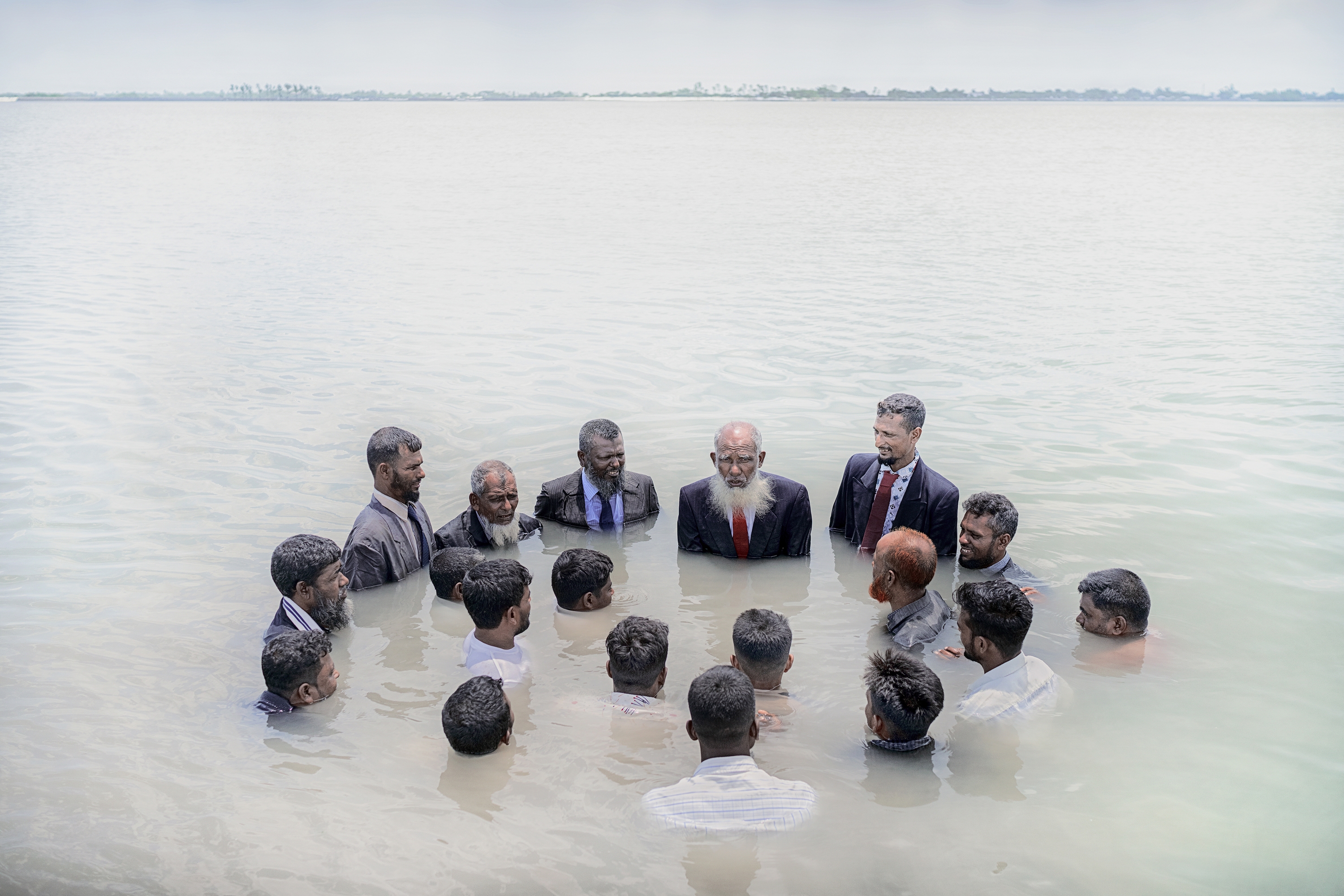 Mohammad Rakibul Hasan argazkilariaren 'The Blue Fig' argazki serieak Bangladeshen klima aldaketak duen eragina aztertzen du. MOHAMMAD RAKIBUL HASAN