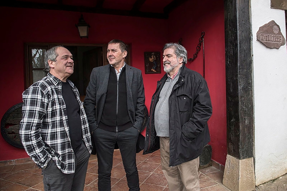 Pello Rubio, Arnaldo Otegi eta Jesus Egiguren