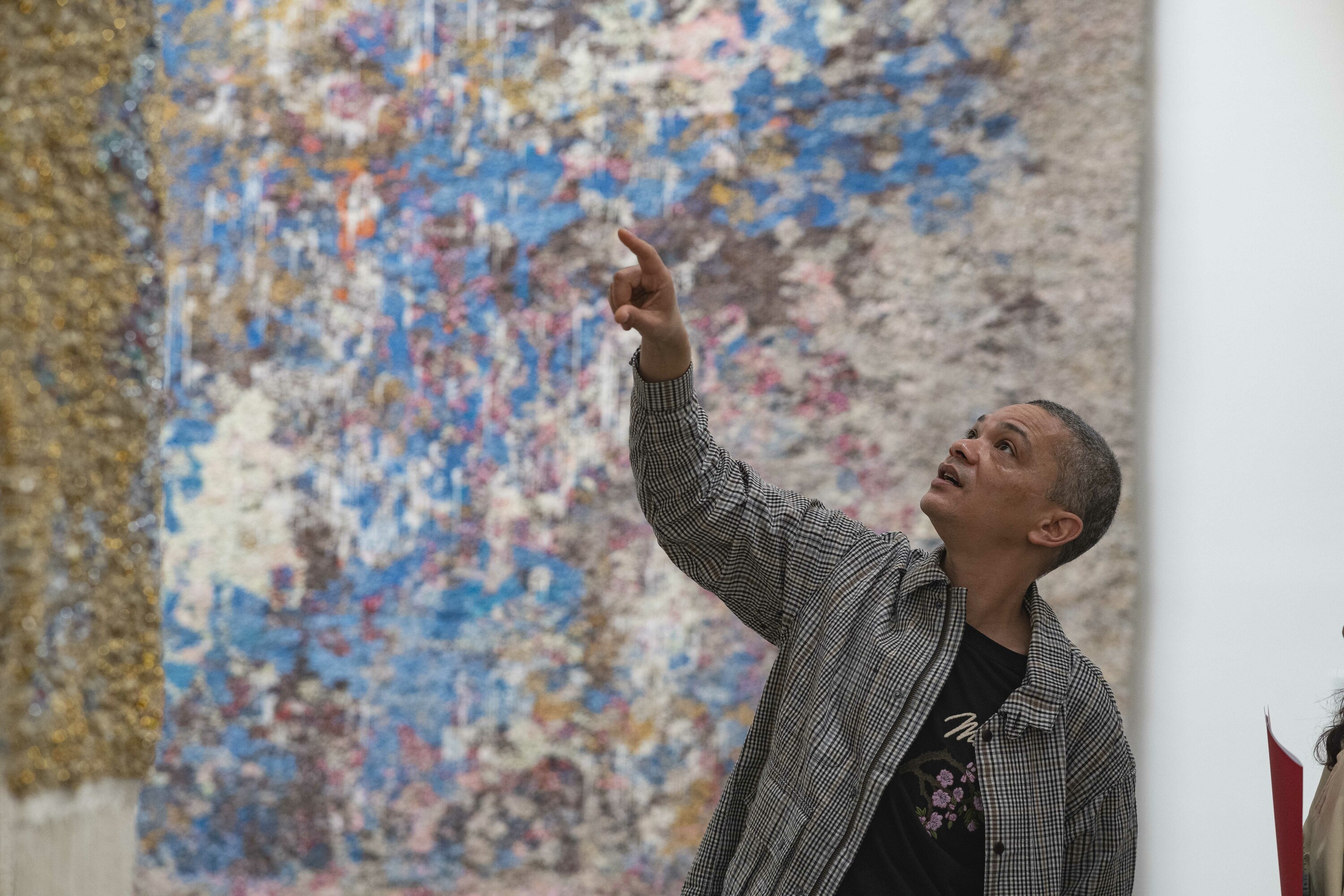 Igshaan Adams artista, Bilboko Guggenheim museoan. ARITZ LOIOLA / FOKU