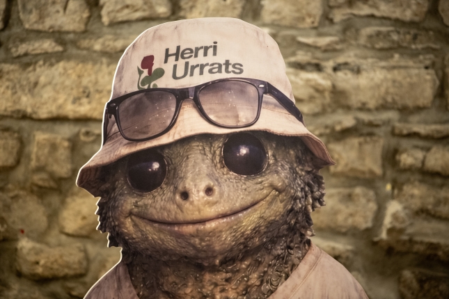 Herri Urratsen maskota