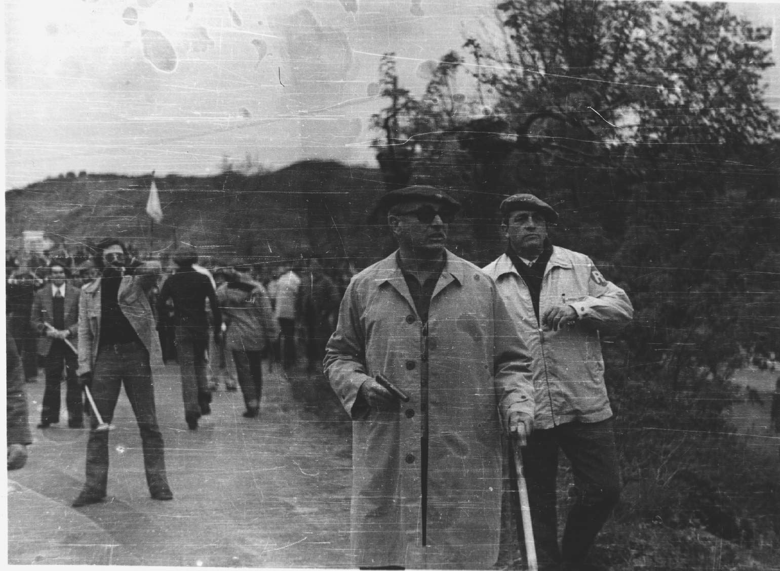 Hamar minutu luzez egon zen Jose Luis Garcia pistola eskuetan, mehatxuka. JOSU CHUECA