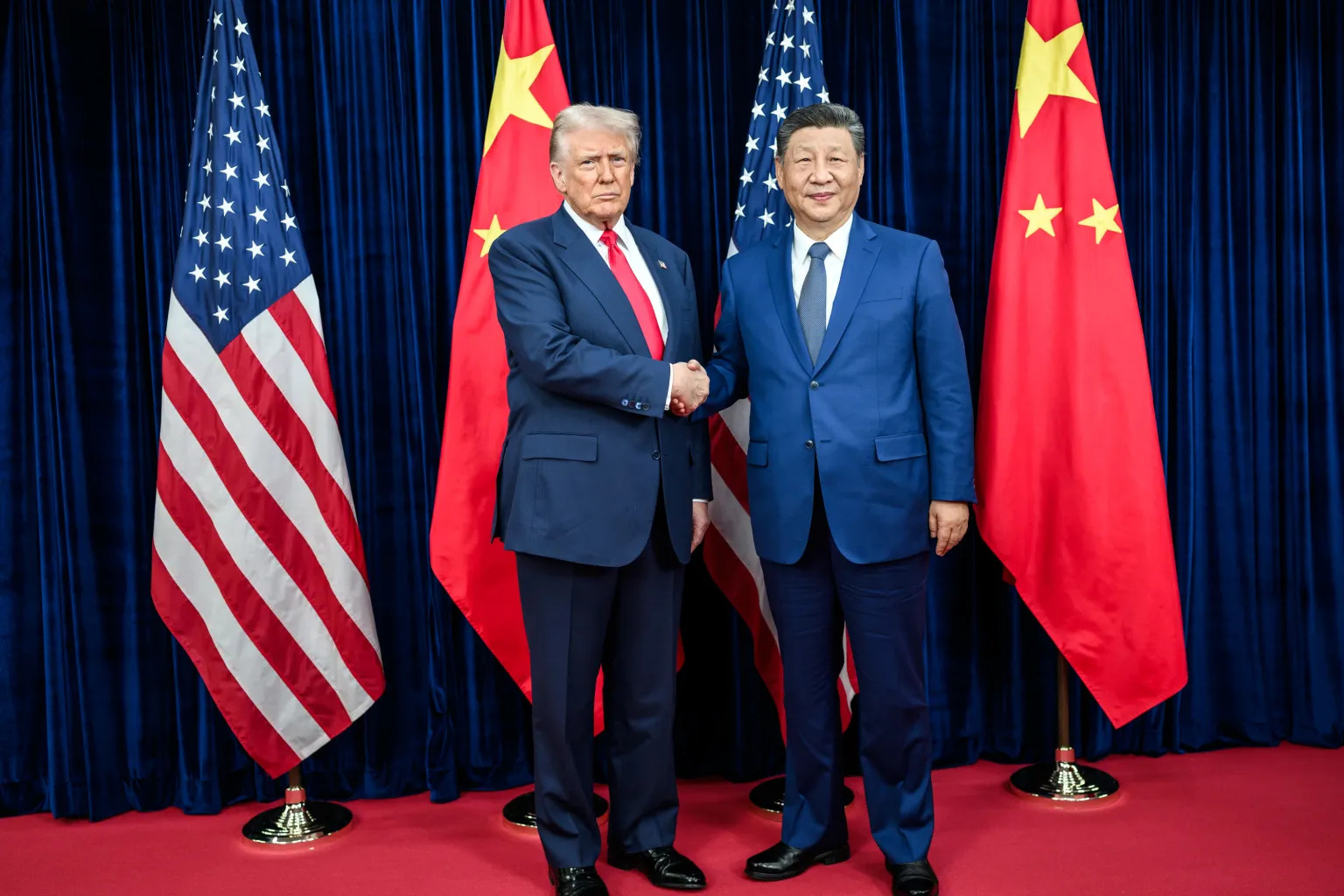 Donald Trump eta Xi Jinping iragan urrian. EFE