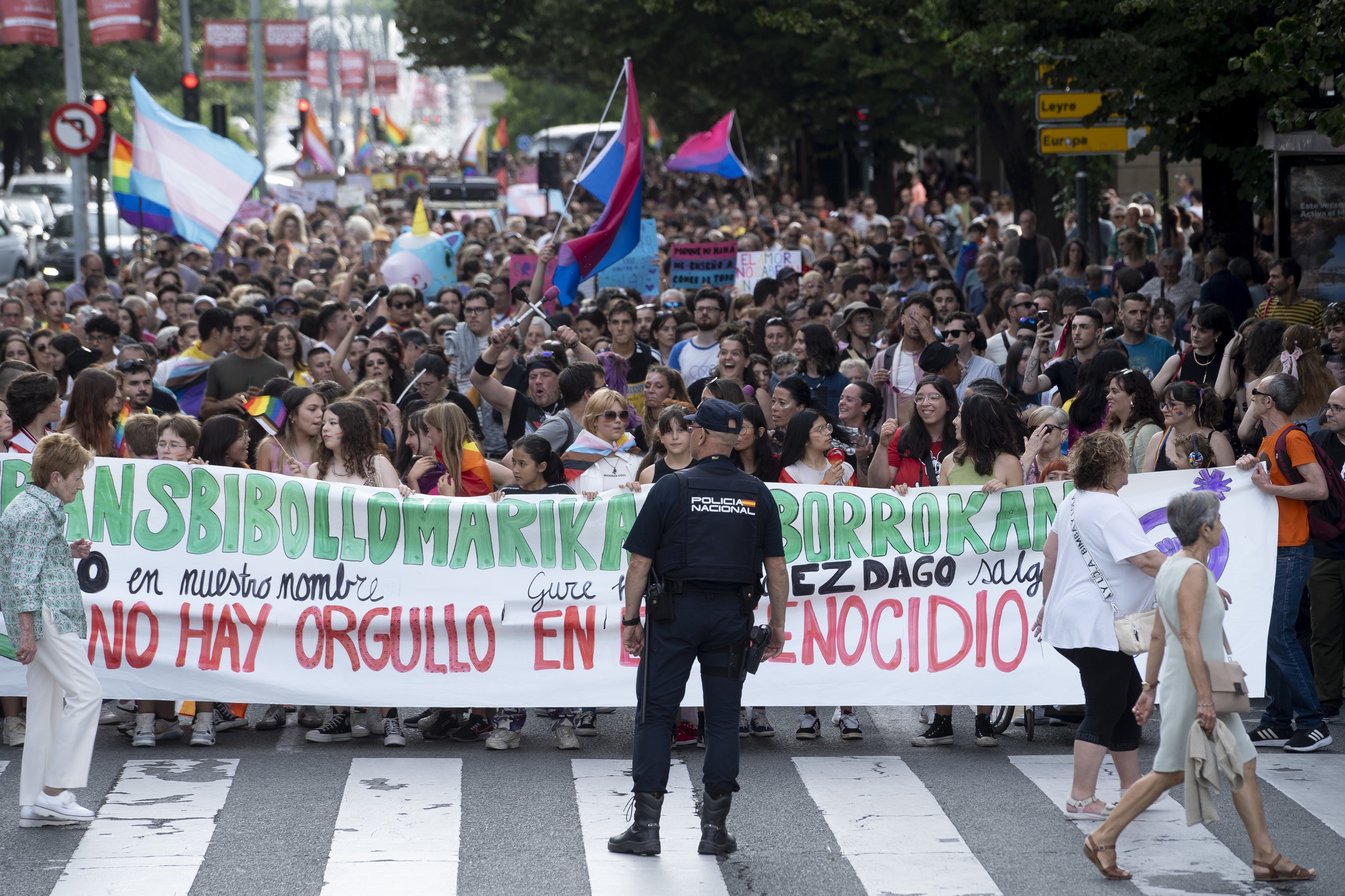 LGTBI komunitatearen aldeko manifestazio bat, artxiboko irudi batean. IÑIGO URIZ / FOKU