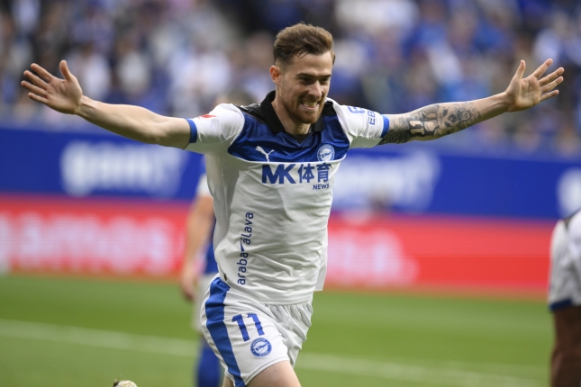 Toni Martinez gola ospatzen, gaur. ELOY ALONSO / EFE