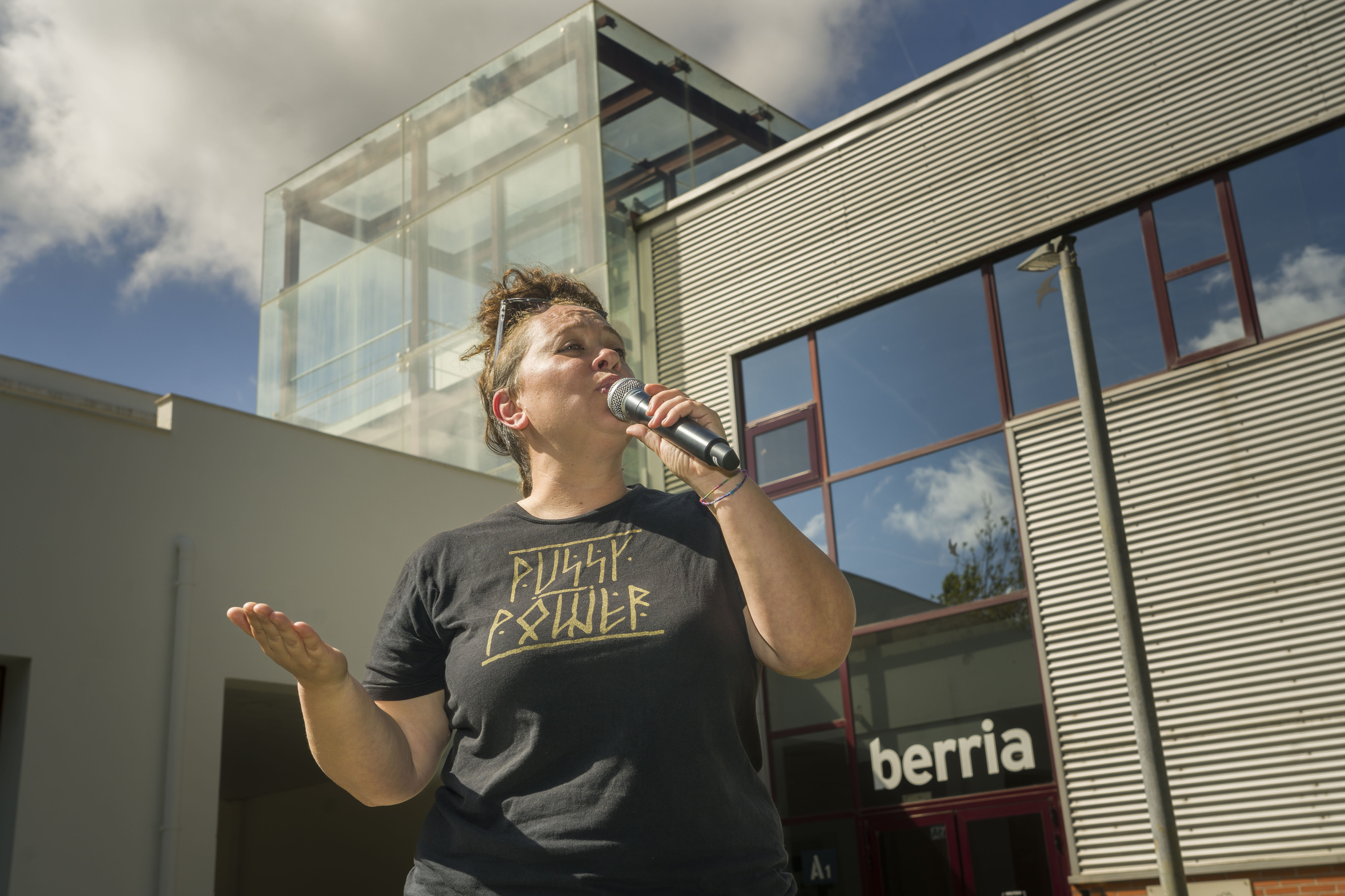 La Basu rap musikariak kontzertua eman zuen. JON URBE / FOKU La Basu rap musikariak kontzertua eman zuen. JON URBE / FOKU