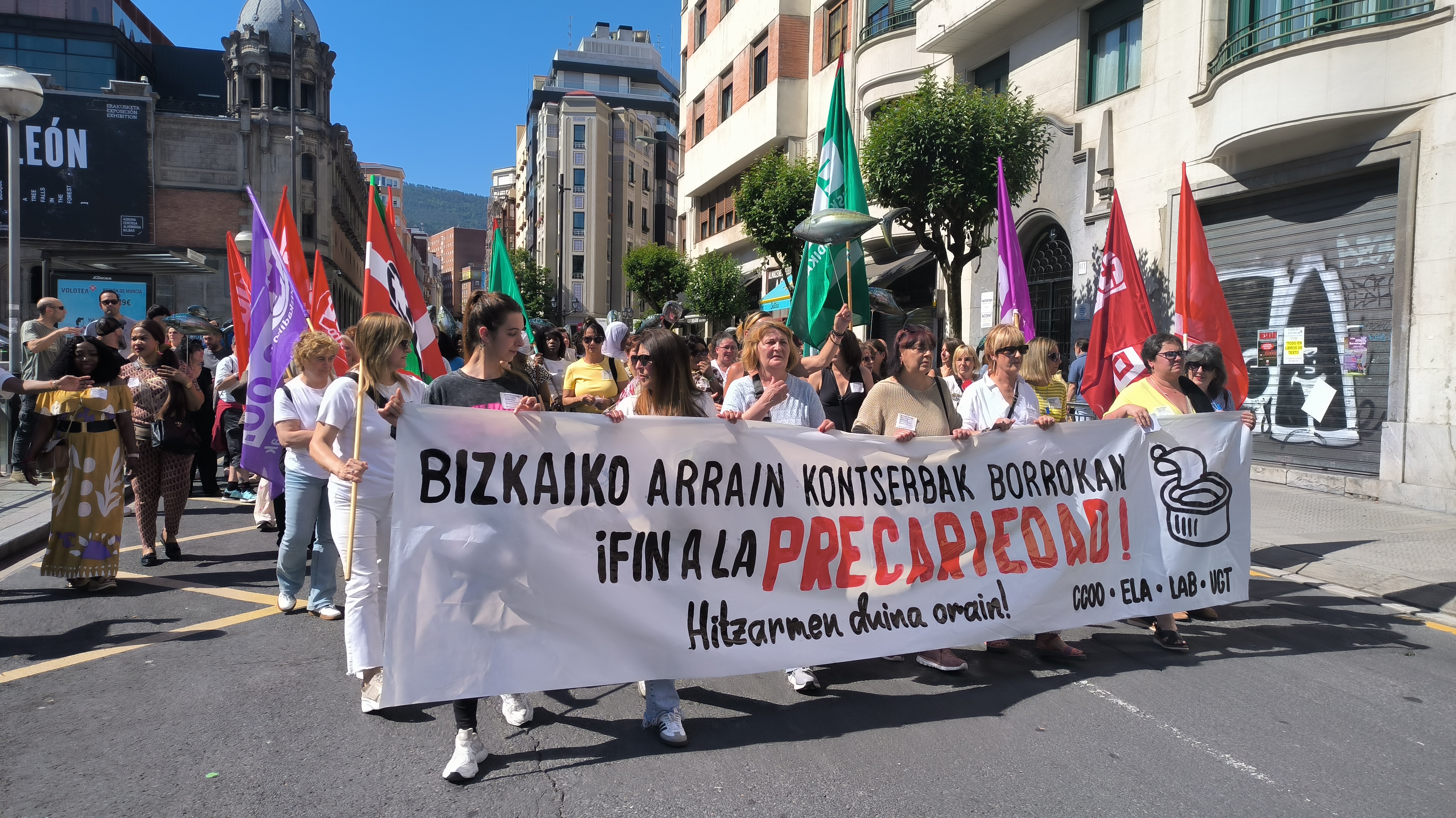 Bizkaiko kontserba fabriketako langileen manifestazioa gaur, Bilbon. BERRIA