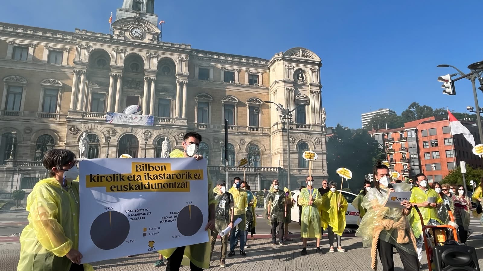 Guka mugimenduaren kalejira Bilbon, atzo. GUKA