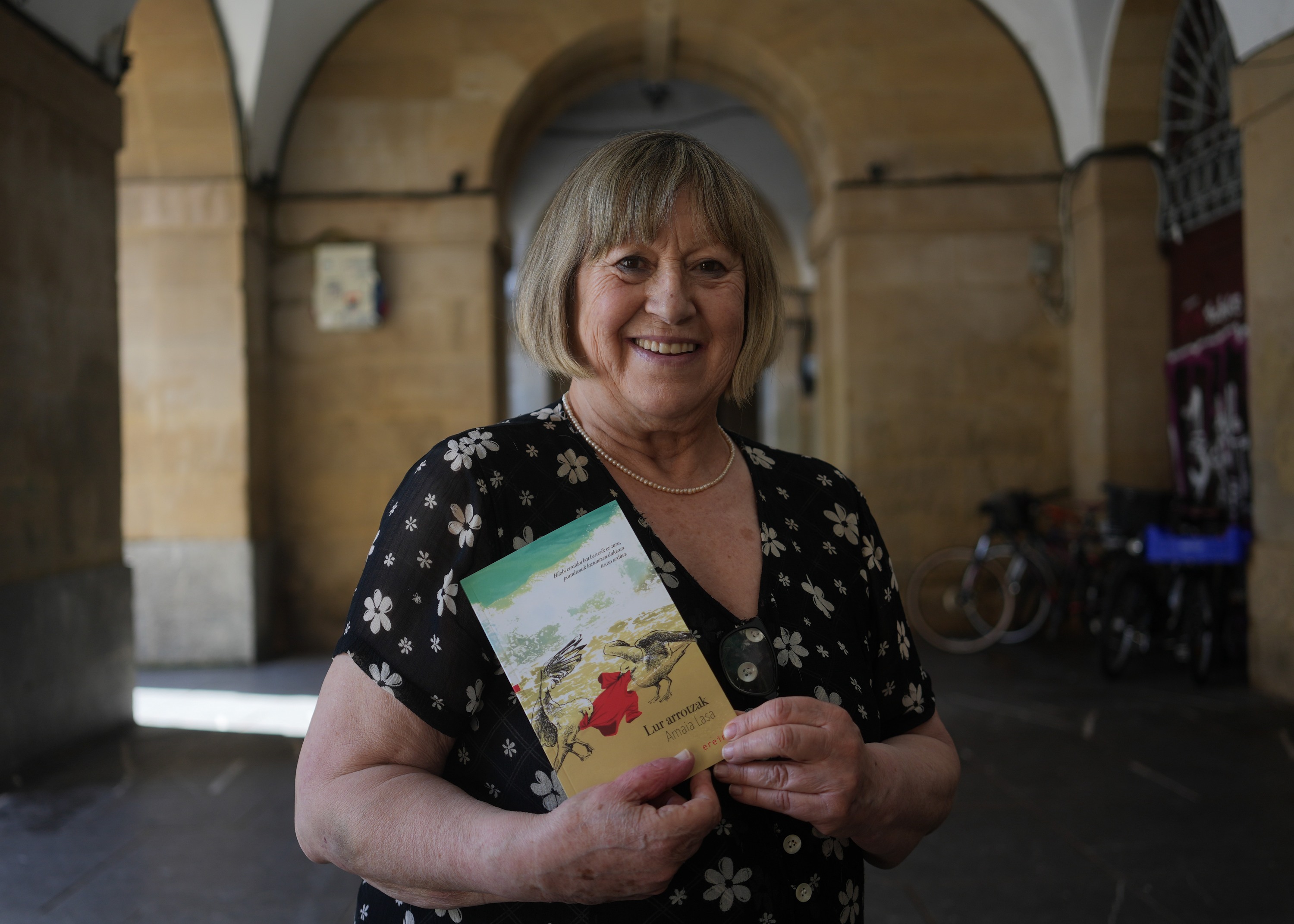 Amaia Lasa Alegria, poema liburu berriaren aurkezpenean, gaur, Donostian. JON URBE / FOKU