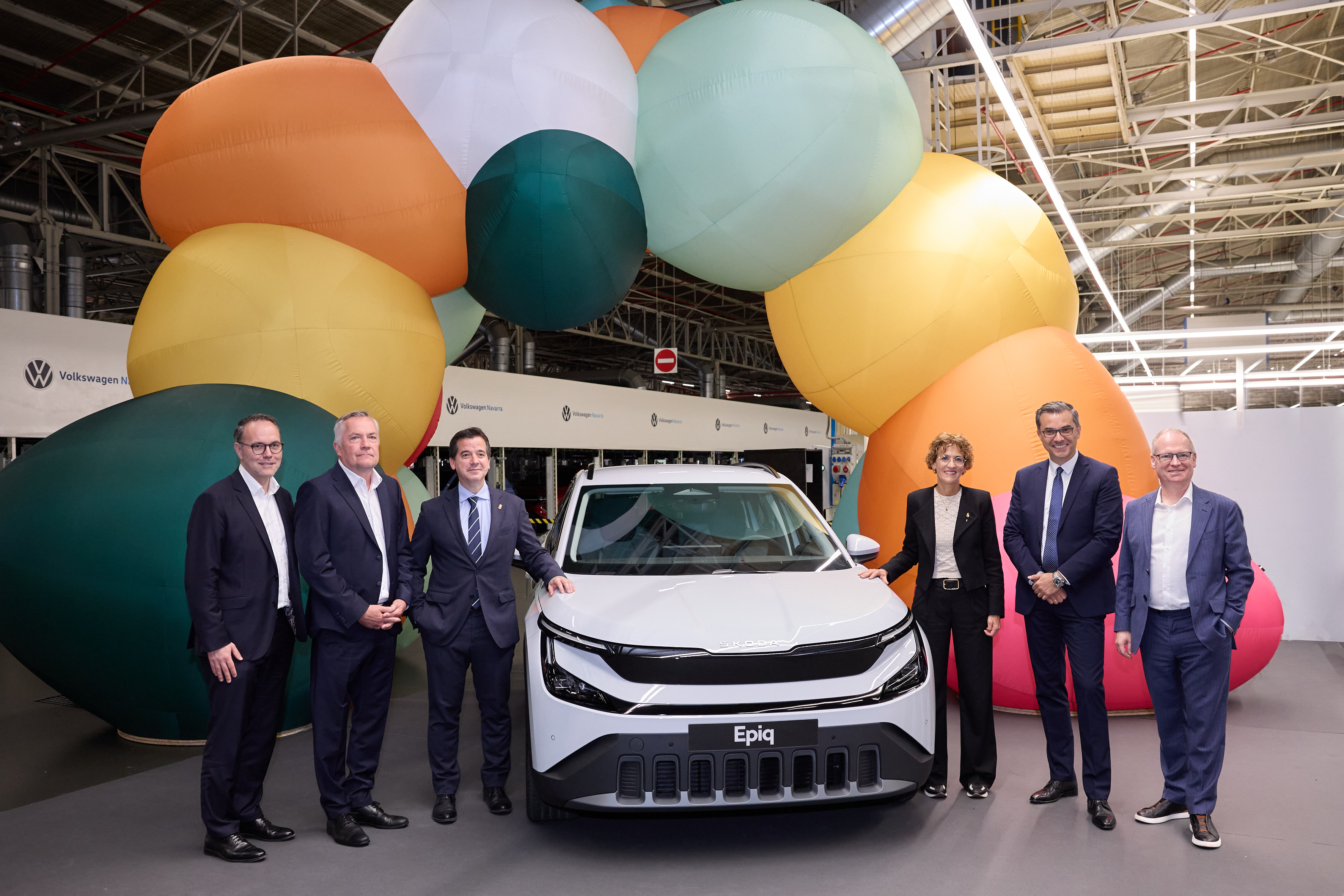 Skoda Epiq modeloko ibilgailu bat. VOLKSWAGEN