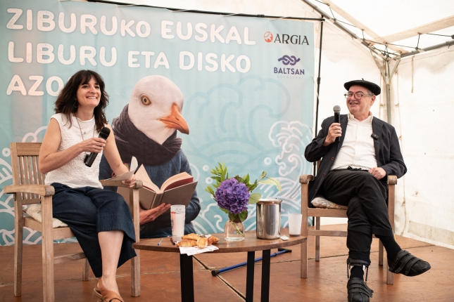 (ID_16157273) (Patxi Beltzaiz/EZEZAGUNA) 2026-06-06, Ziburu.Euskal liburu eta disko azoka (ID_16157273) (Patxi Beltzaiz/EZEZAGUNA) 2026-06-06, Ziburu.Euskal liburu eta disko azoka