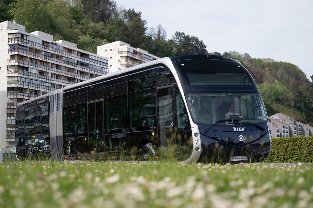 Irizar ie tram Efficient autobus modelo berria. IRIZAR