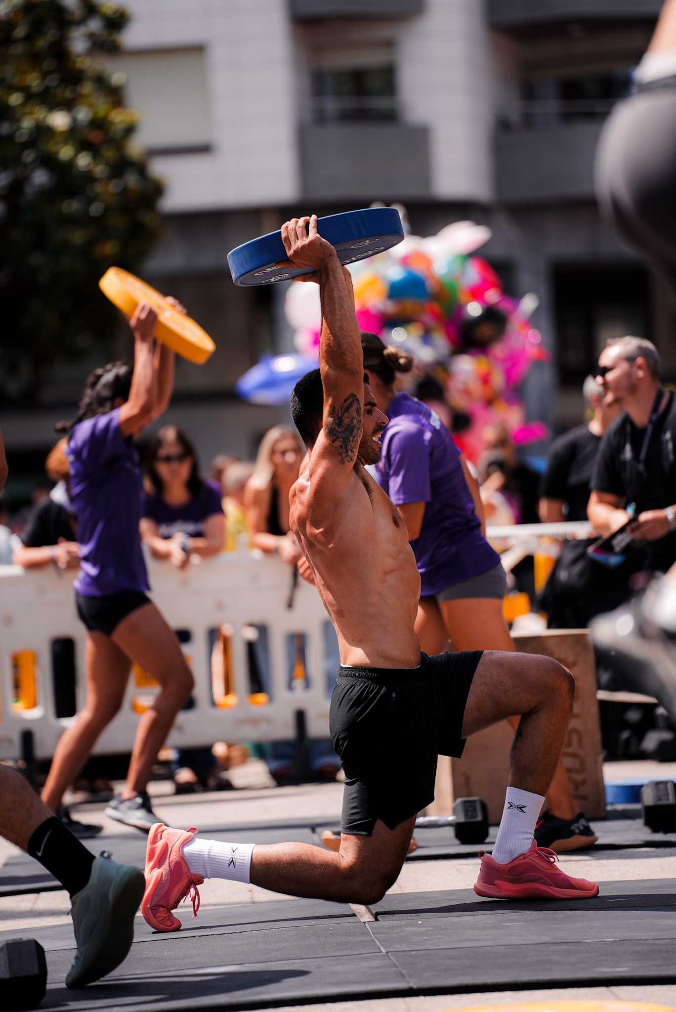 Txapeltxiki Ama, Txo! crossfit lehiaketa, iaz Santurtzin. THE FITTEST CAMERAMEN-EK UTZITAKOA Txapeltxiki Ama, Txo! crossfit lehiaketa, iaz Santurtzin. THE FITTEST CAMERAMEN-EK UTZITAKOA