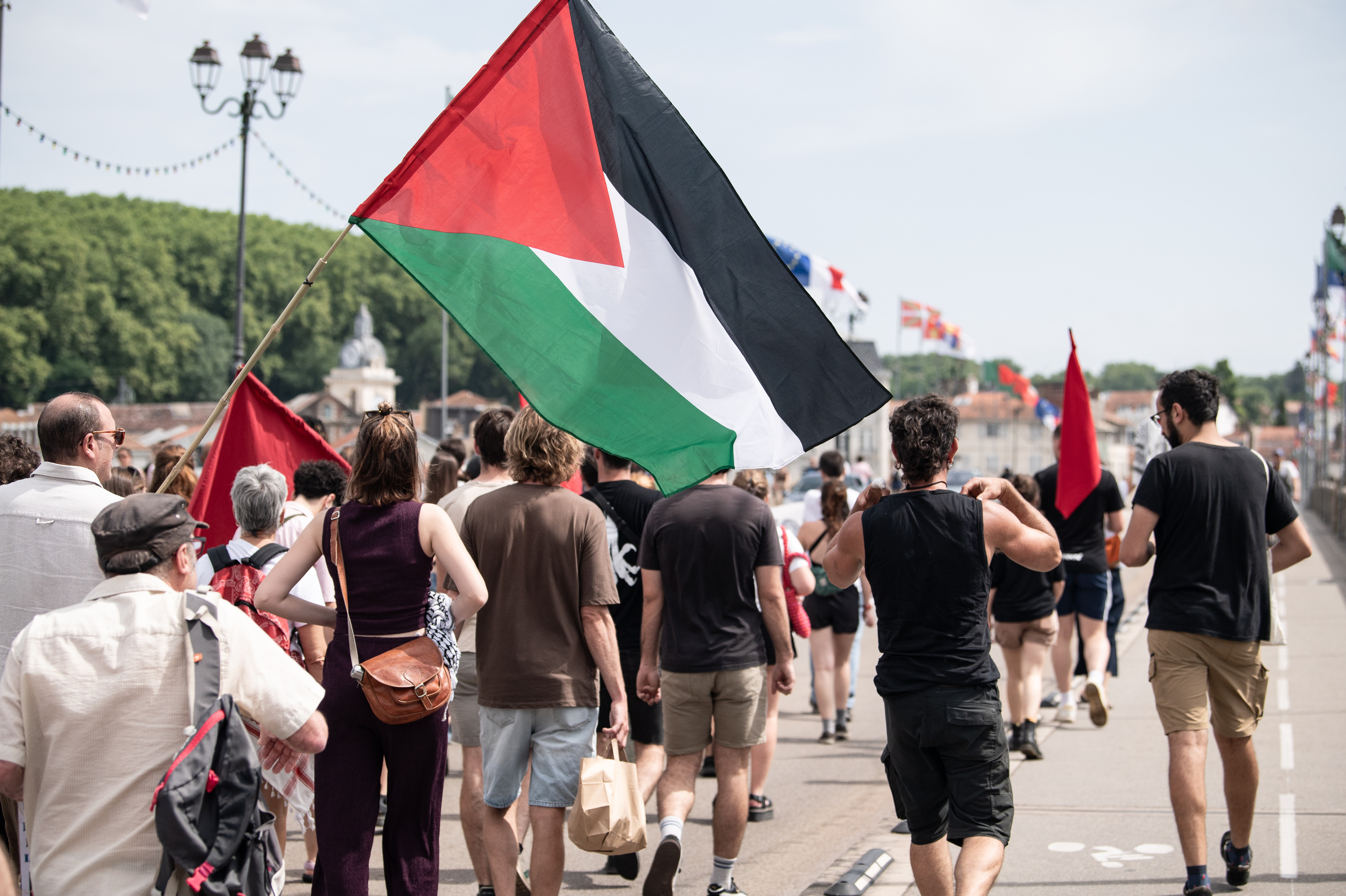  Yadan legearen aurkako manifestazioa, Baionan. PATXI BELTZAIZ