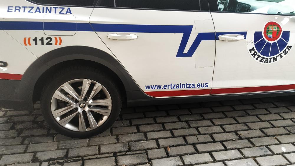 Ertzaintzaren auto bat. BERRIA