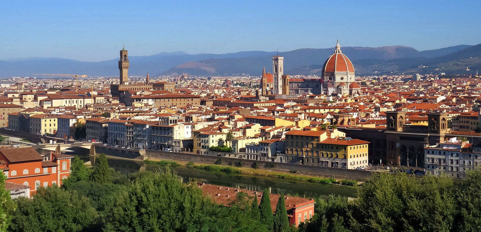 Florentziaren (Italia) erdigune historikoaren panoramika bat, 2020ko abuztuan. BERRIA.