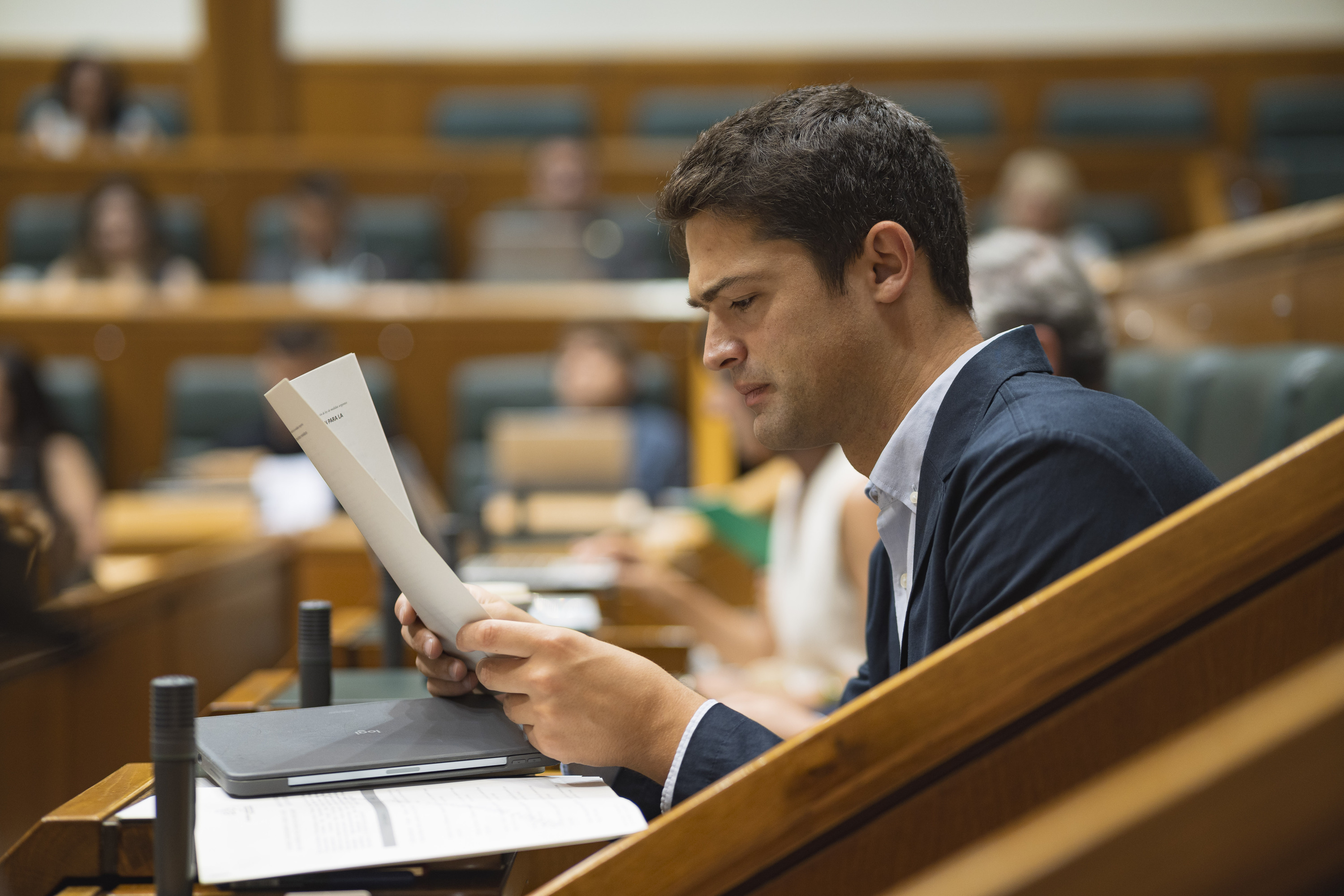 Joseba Diez Antxustegi EAJko eleduna, Eusko Legebiltzarrean. ARITZ LOIOLA / FOKU