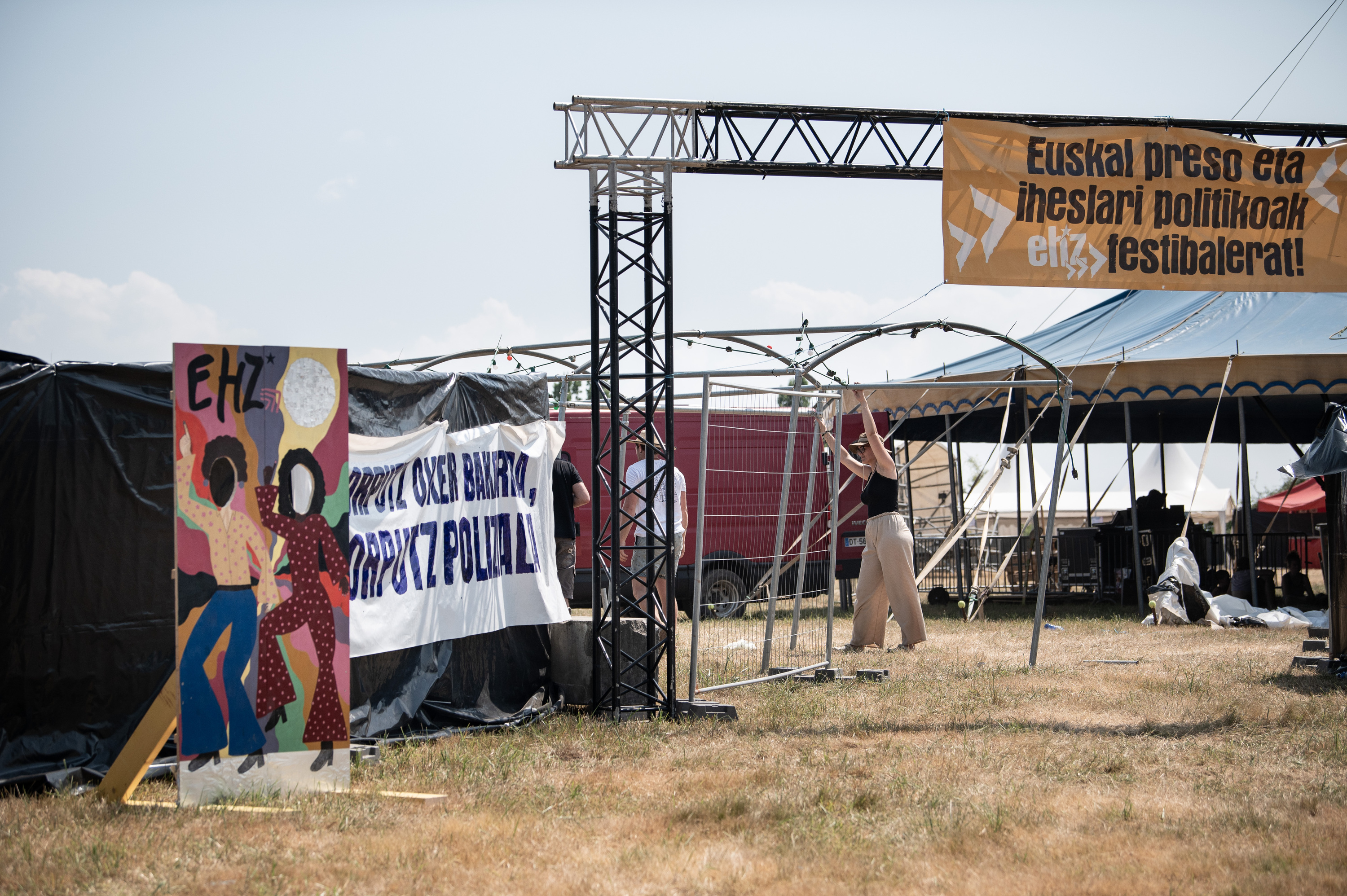 Euskal Herria Zuzenean festibaleko sarrera. PATXI BELTZAIZ