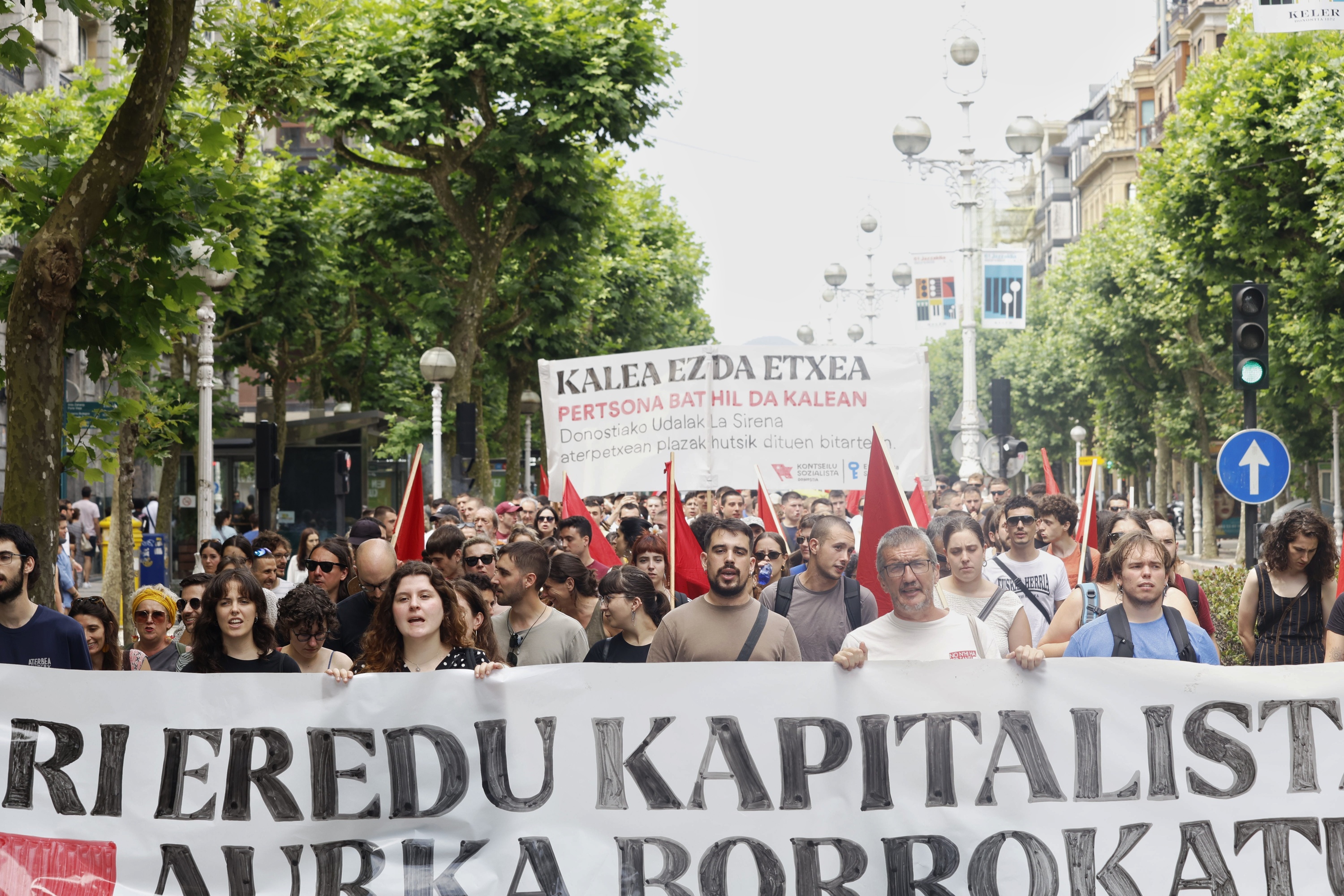Donostiako Kontseilu Sozialistak gaur goizean egindako manifestazioa. FOKU