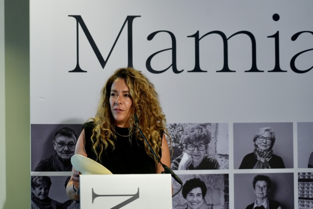 Beatriz Pascual, saria jasotzen. ANDONI CANELLADA / FOKU