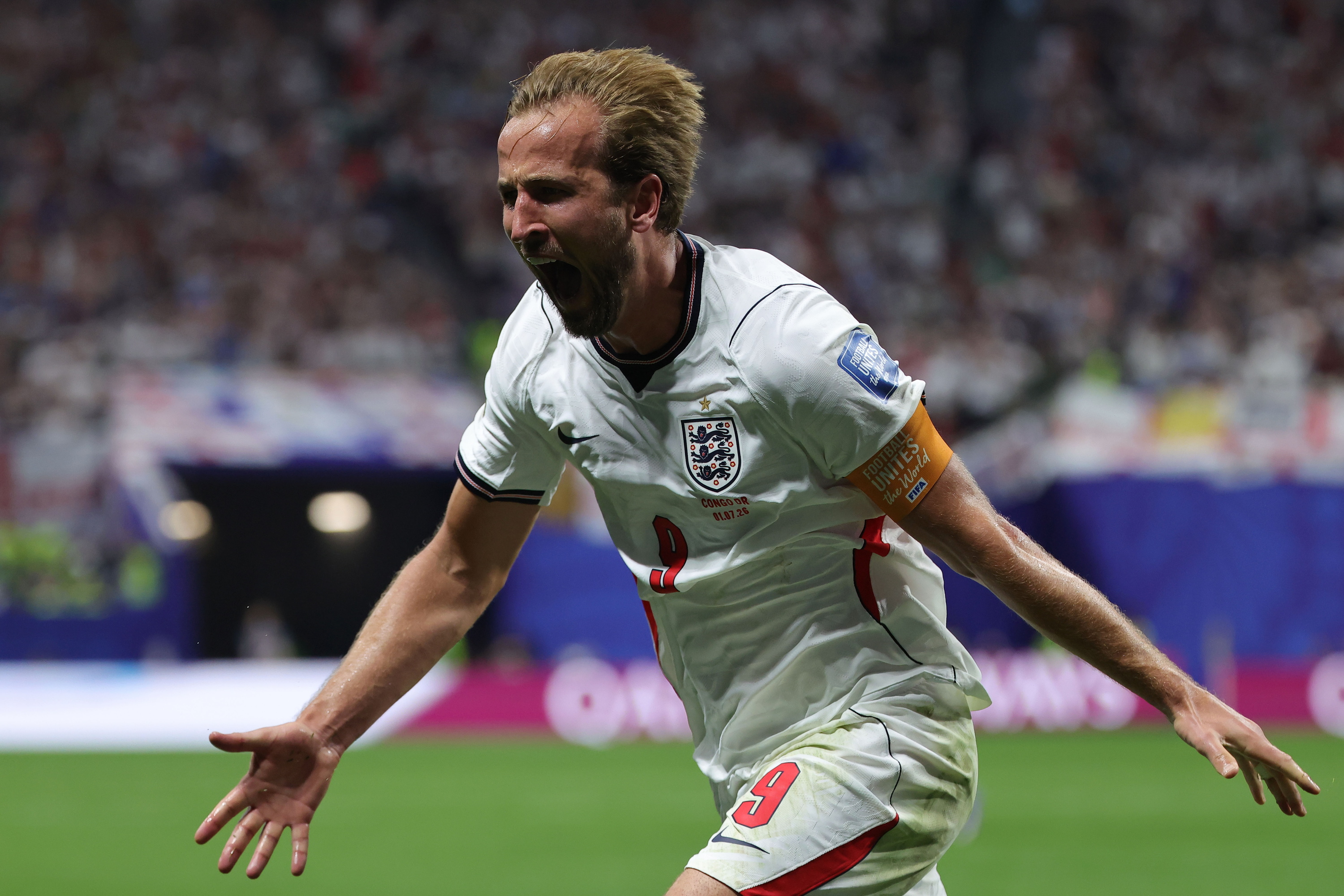 Harry Kane bigarren gola ospatzen. CRISTOBAL HERRERA / EFE