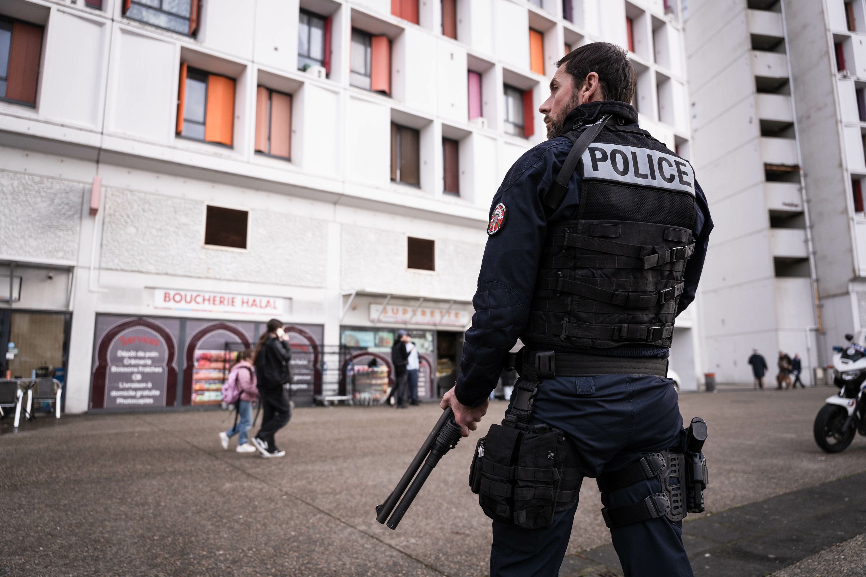 Narkotrafikoaren kontrako operazio bat Baiona iparraldean, urtarrilean. NAHIA GARAT Narkotrafikoaren kontrako operazio bat Baiona iparraldean, urtarrilean. NAHIA GARAT