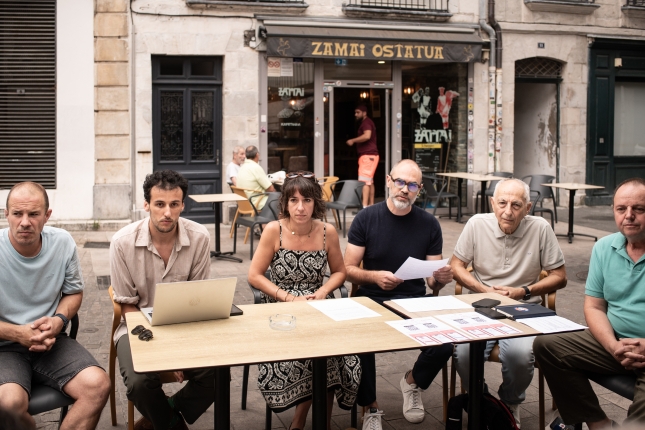 2032 kolektiboaren prentsaurrekoa, joan den astean. PATXI BELTZAIZ 2032 kolektiboaren prentsaurrekoa, joan den astean. PATXI BELTZAIZ