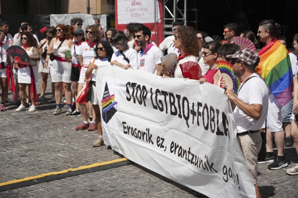 Eraso LGTBIfobikoen aurkako protesta