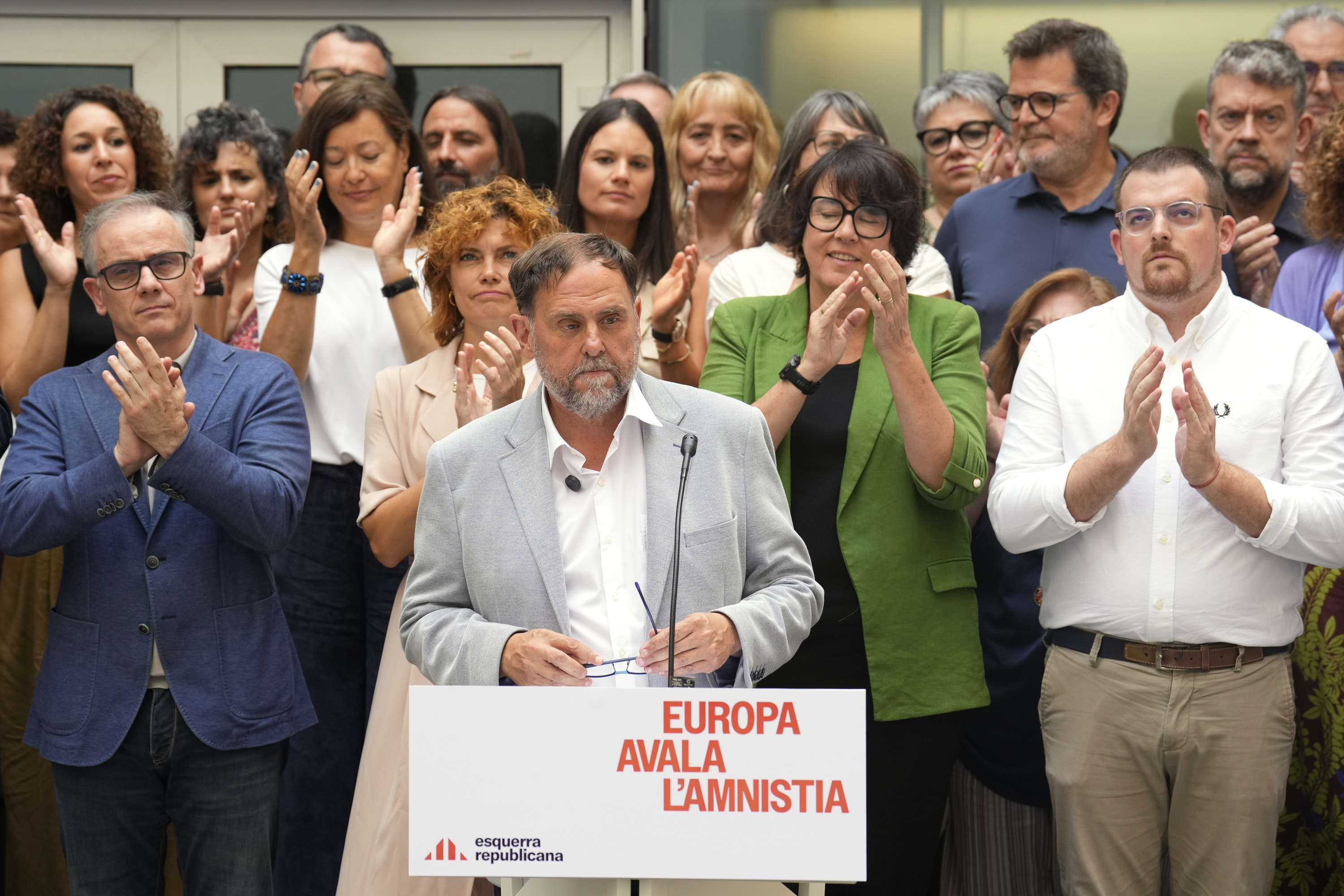 Oriol Junqueras ERCko presidentea gaur, alderdiaren egoitzan. ALEJANDRO GARCIA / EFE
