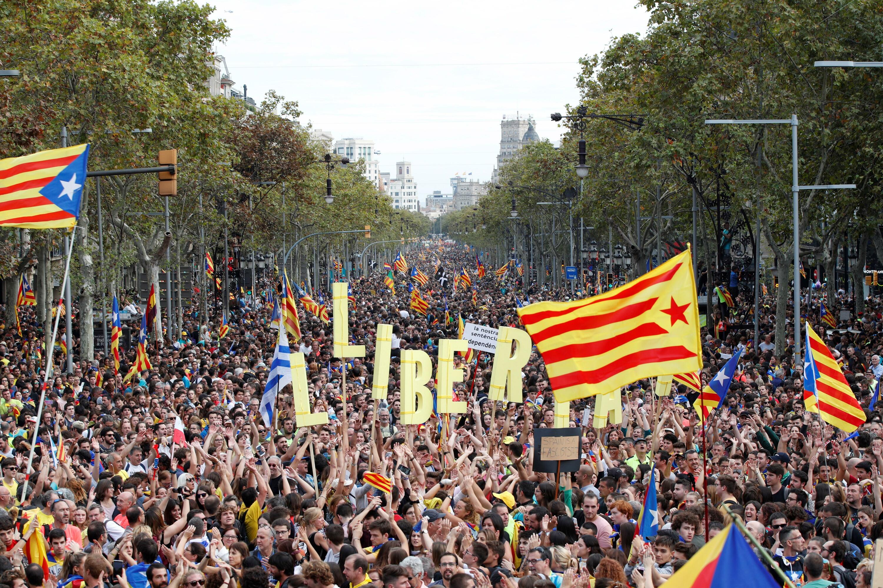 Gracia pasealekua, 2019ko urrian, Kataluniako prozesu subiranistaren aurkako epaiaren ostean egindako manifestazioan. ALEJANDRO GARCIA / EFE