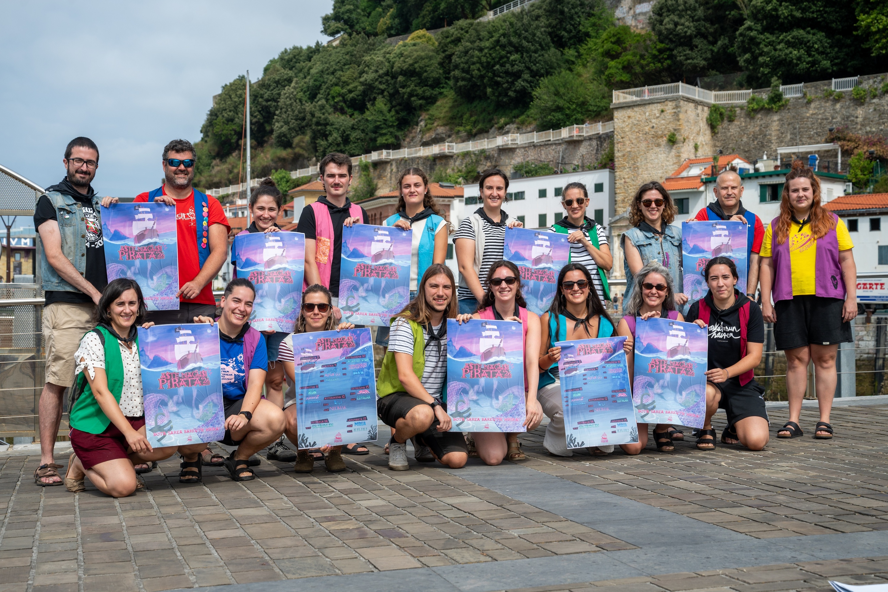 Donostiako Piratak, uztailaren 15ean, portuan egindako prentsaurrekoan. GORKA RUBIO / FOKU