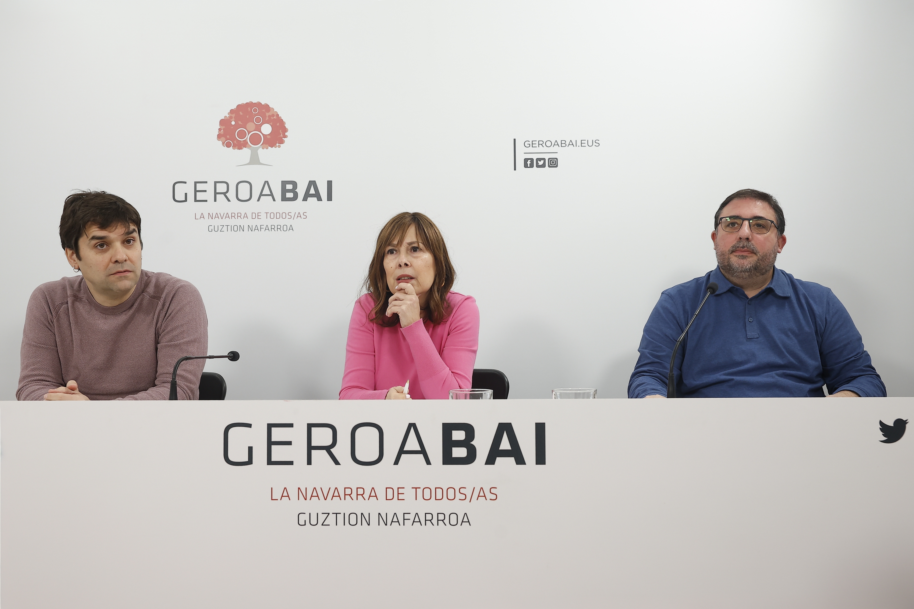 (ID_15735920) Geroa Baiko Pablo Azkona, Uxue Barkos eta Unai Hualde, artxiboko irudian.