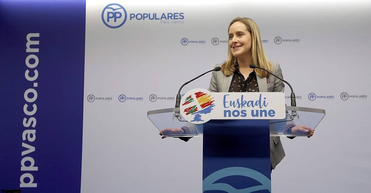 Amaia Fernandez popularren presidentea artxiboko irudian. LUIS TEJIDO, EFE