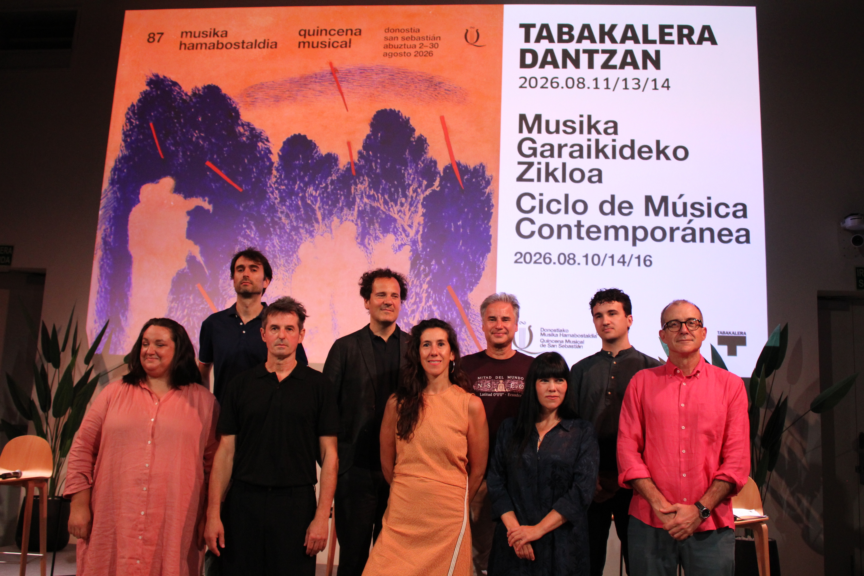 Musika Garaikideko Zikloa eta Tabakalera Dantzan aurkeztu dituzte gaur, Donostian. ODILE BOURGUIGNON GOÑI