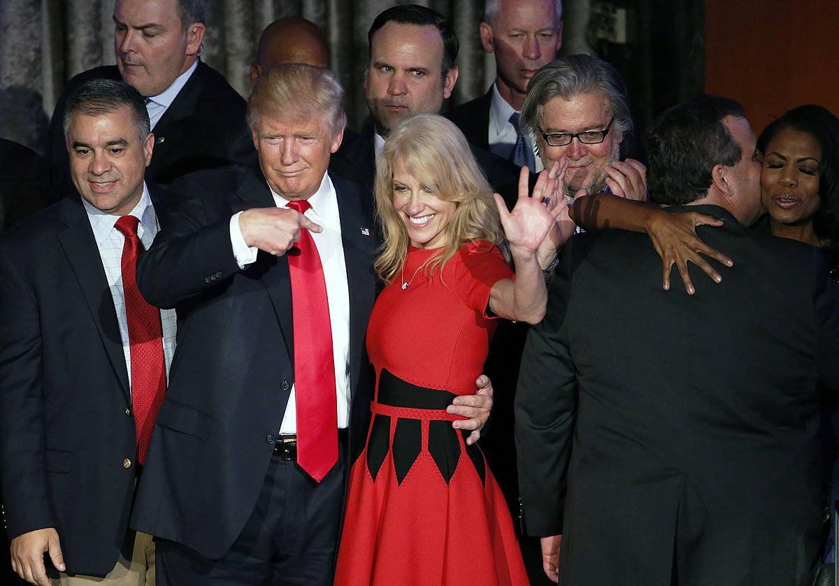 Donald Trump eta Kellyanne Conway aholkularia. SHAWN THEW, EFE