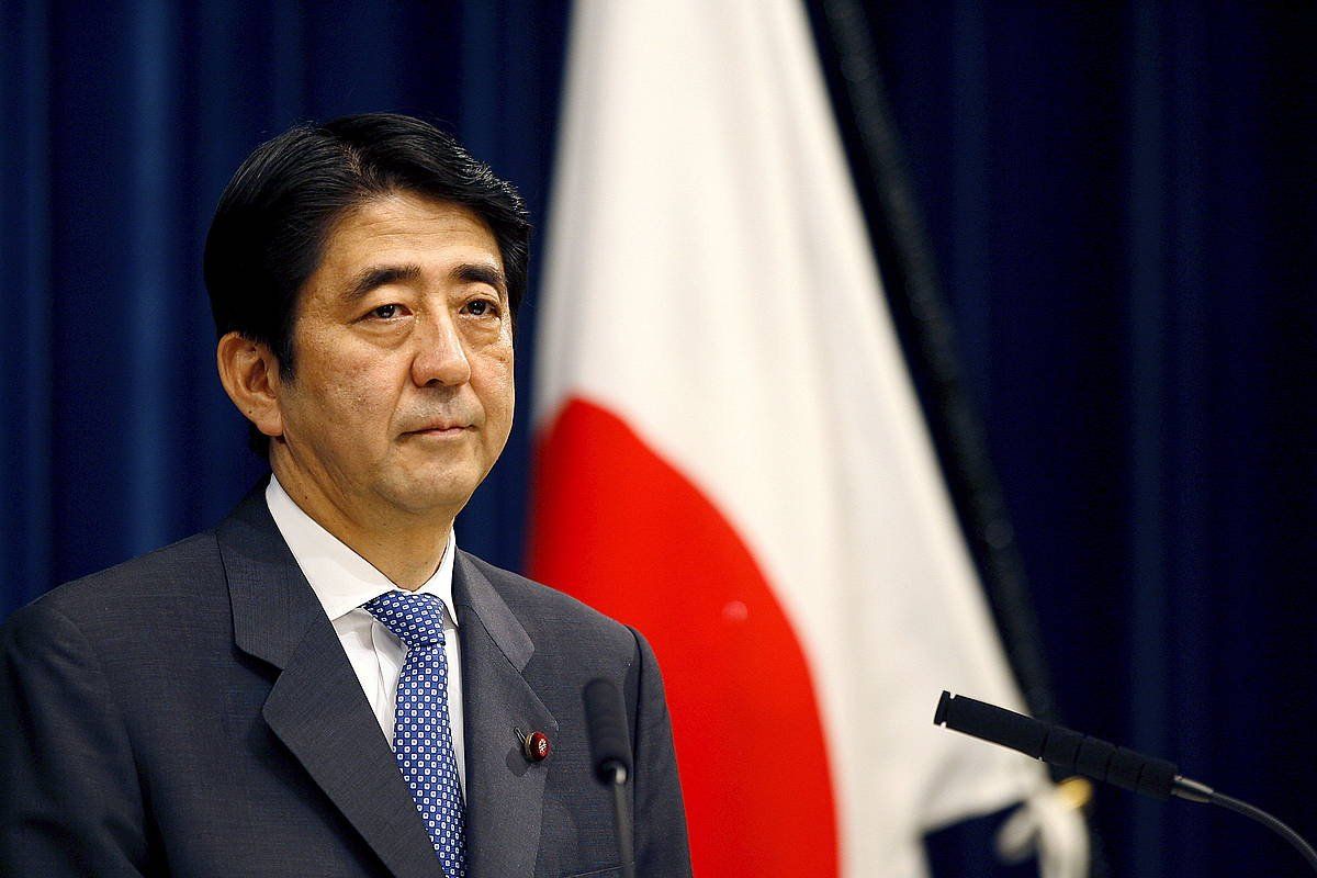 Shinzo Abe lehen ministroa, artxiboko argazki batean. ROBERT GILHOOLY, EFE