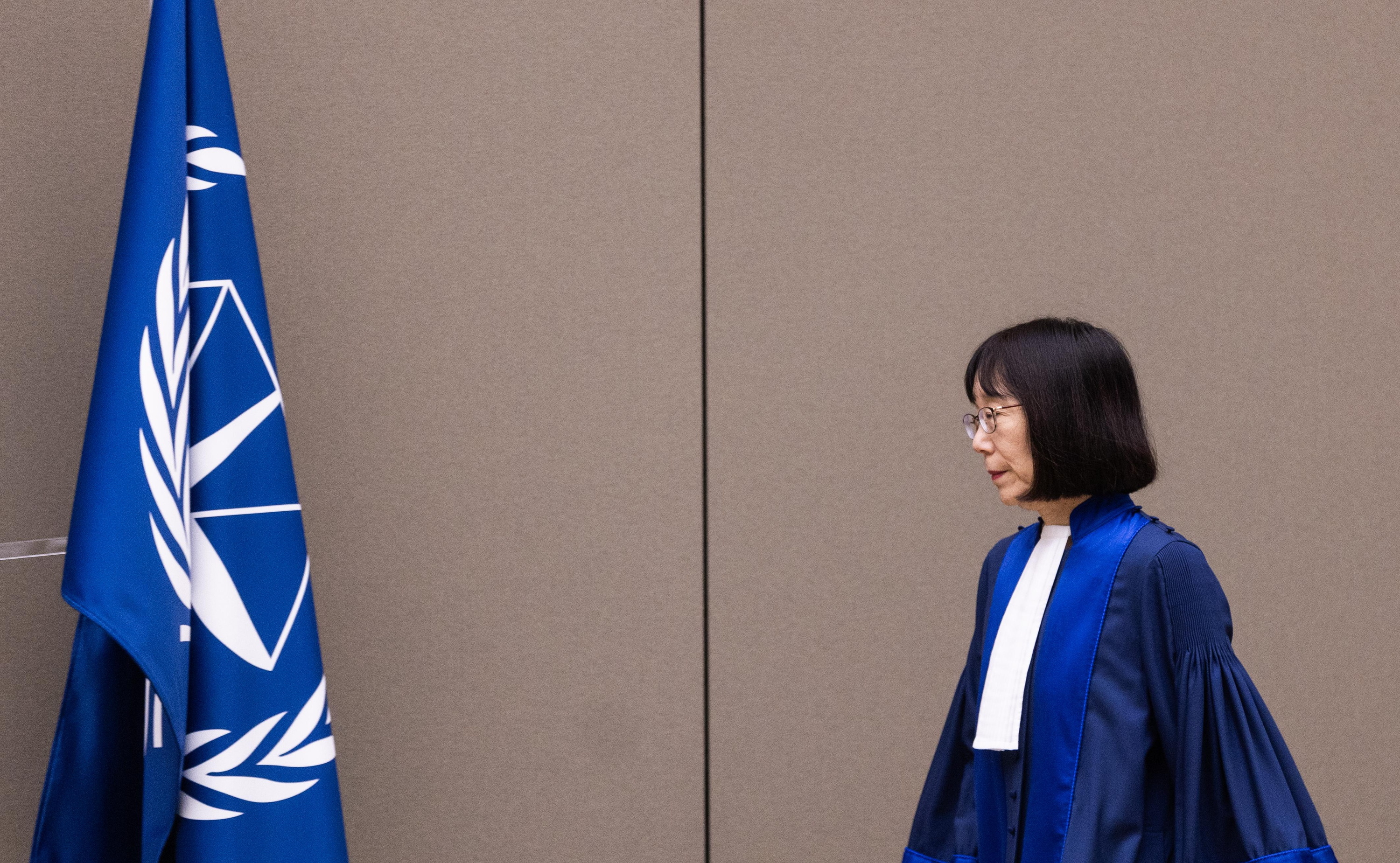 Tomoko Akane Nazioarteko Zigor Auzitegiko presidentea Hagan, artxiboko irudian. EVA PLEVIER / EFE