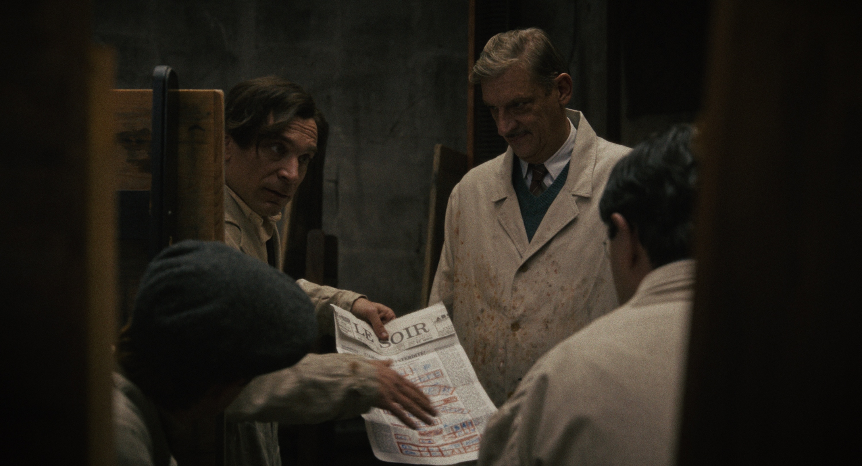 Michaël R. Roskam zinemagilearen 'Le Faux Soir' film luzearen fotograma bat. DONOSTIAKO ZINEMALDIA